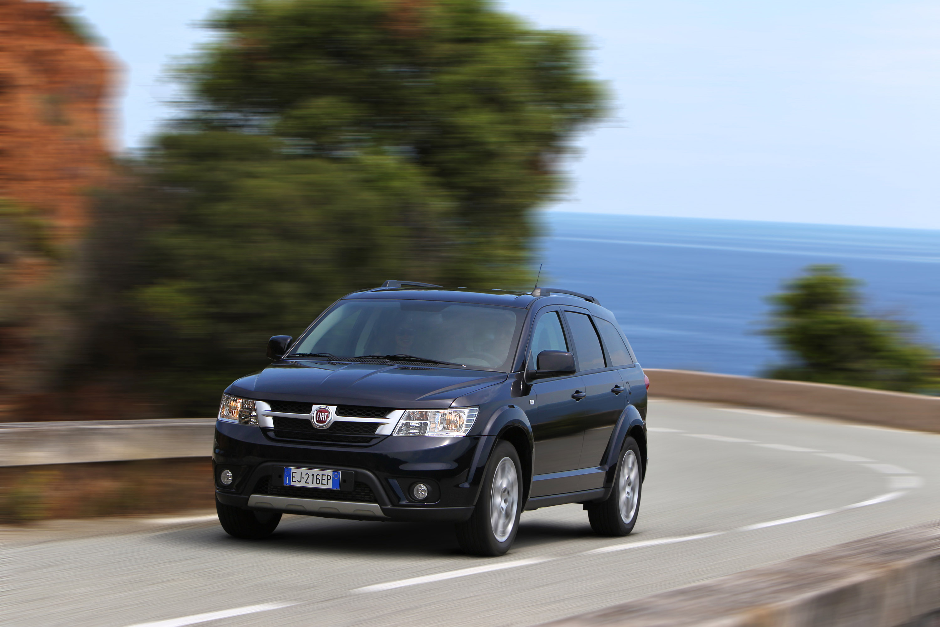 Fiat Freemont photo #16