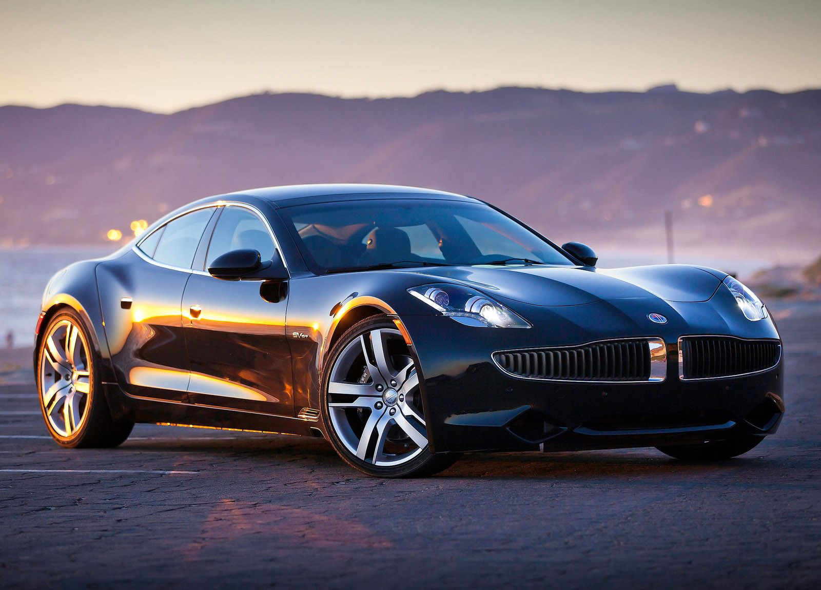 Fisker Karma photo #2