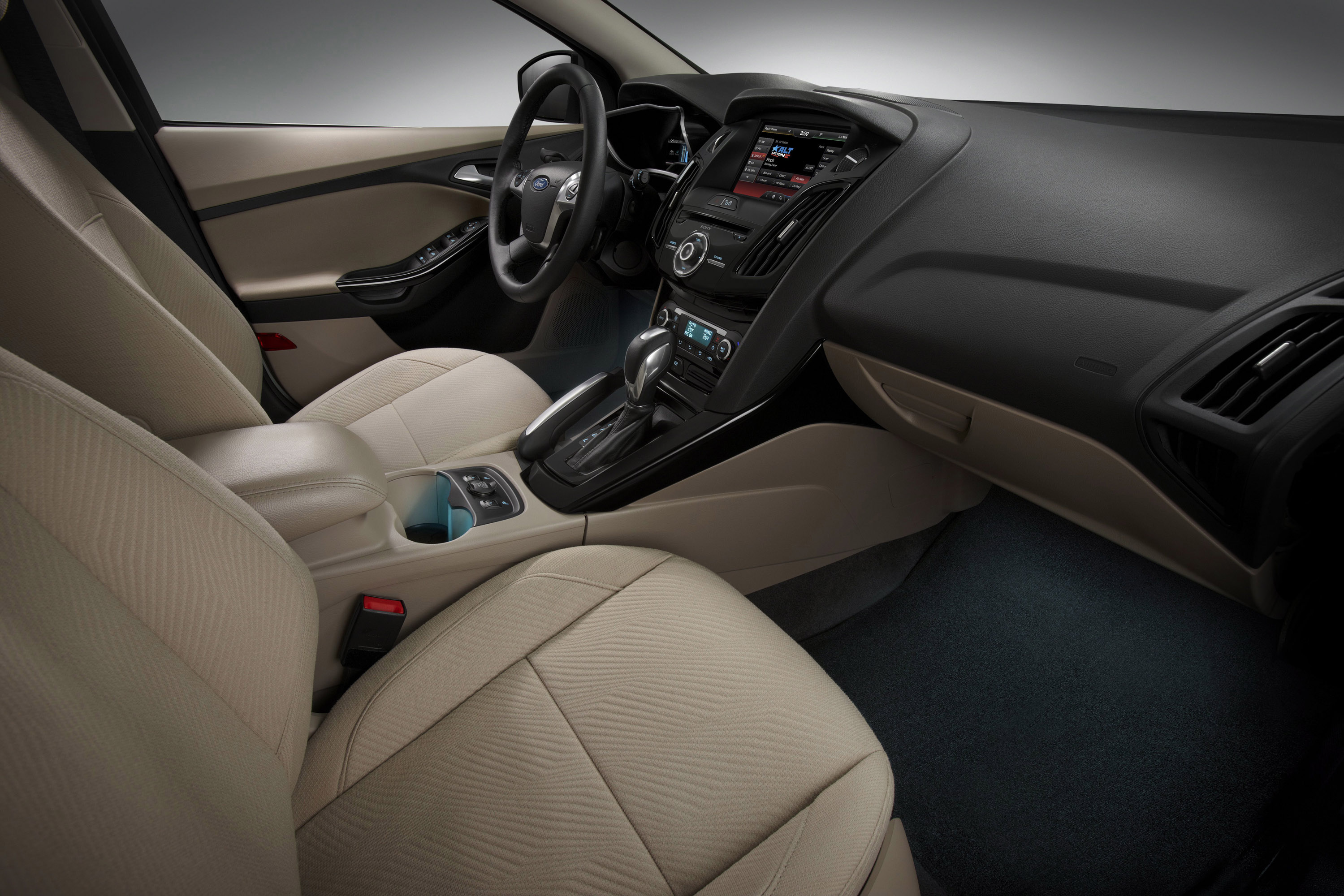 Ford Focus Electric photo #36