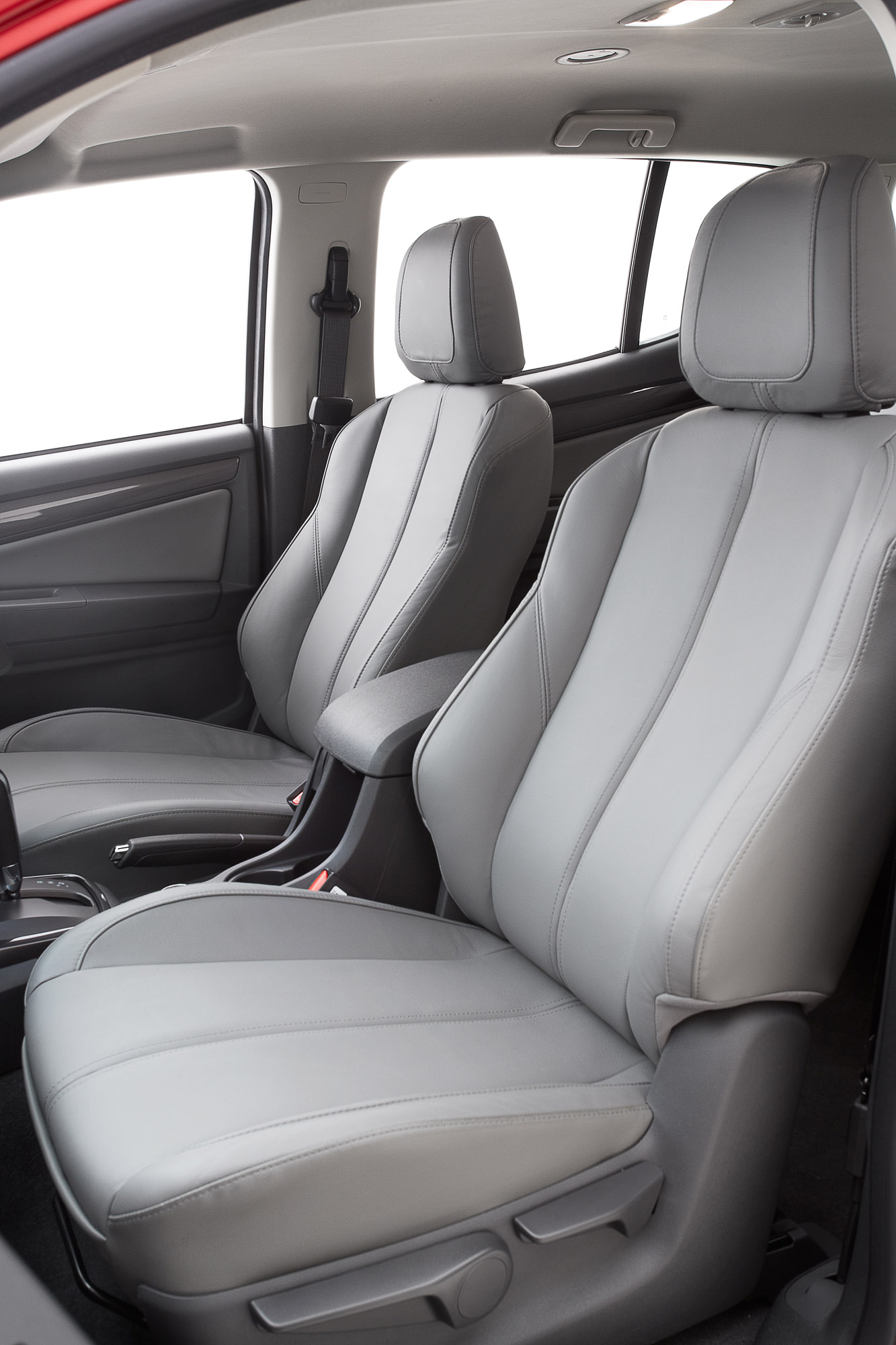 Holden Colorado 7 SUV photo #37