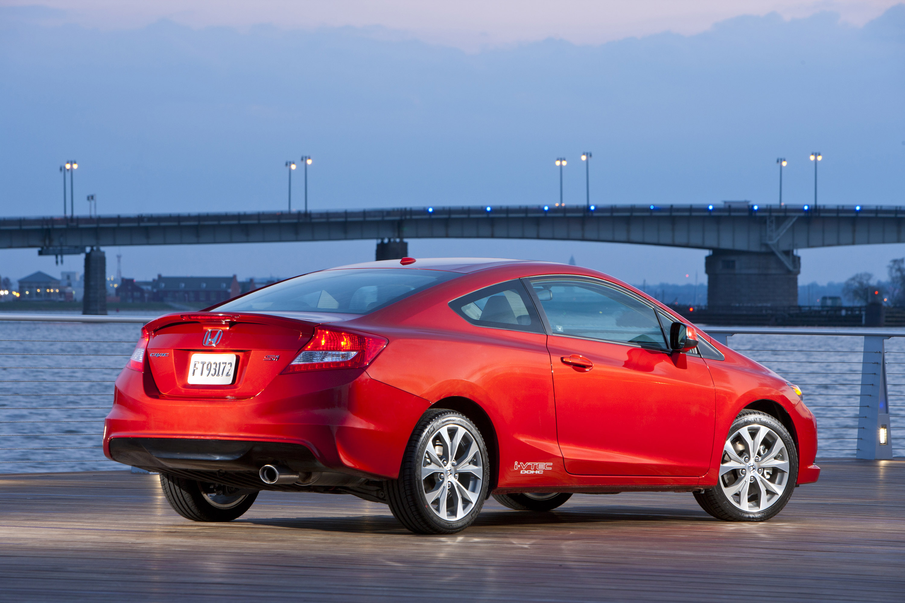 Honda Civic Si Coupe photo #3