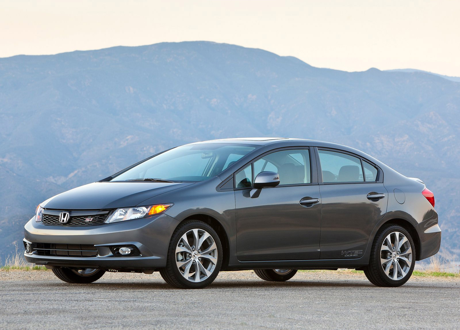 2012 Honda Civic Si Sedan HD Pictures