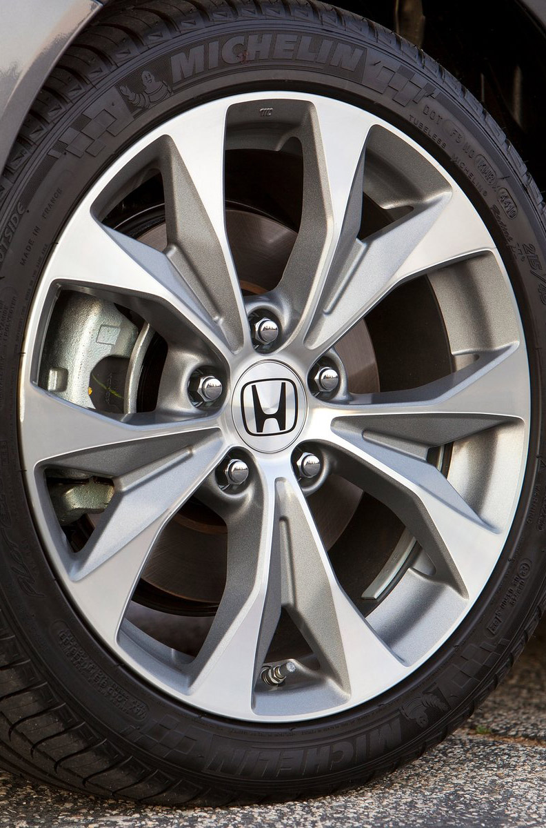 Honda Civic Si Sedan photo #21