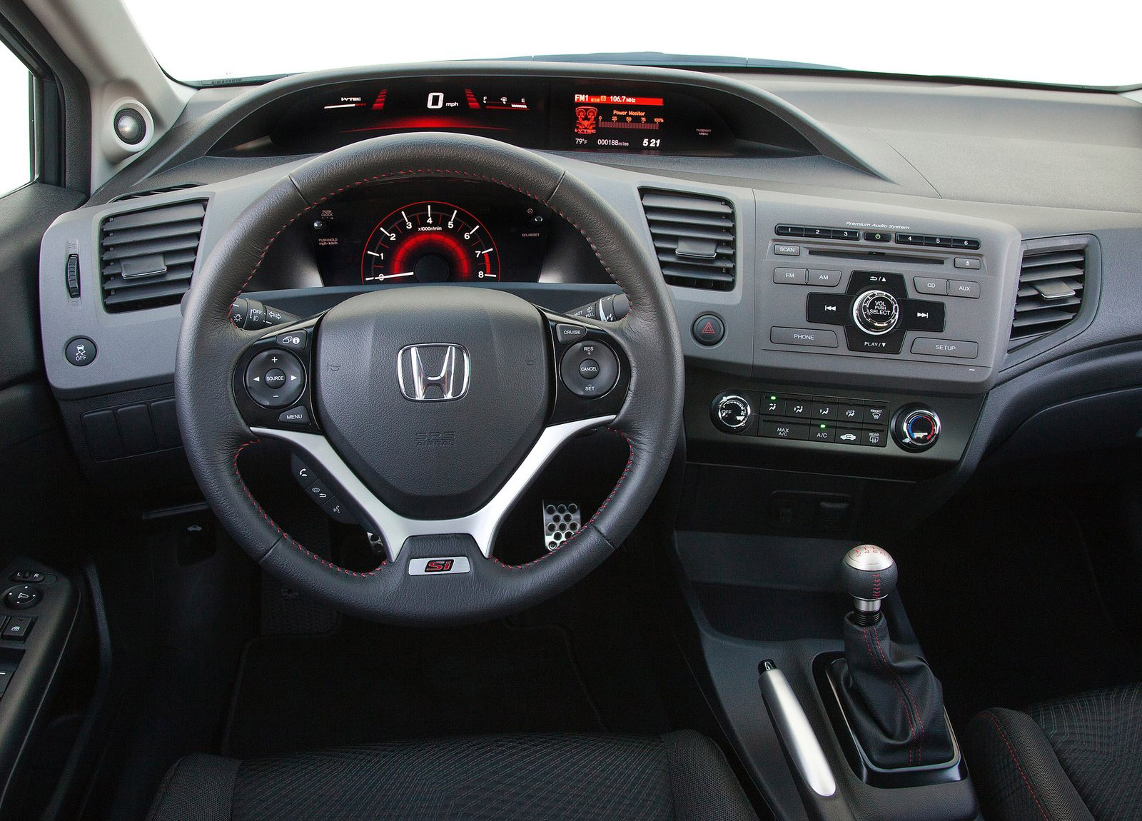 Honda Civic Si Sedan photo #23