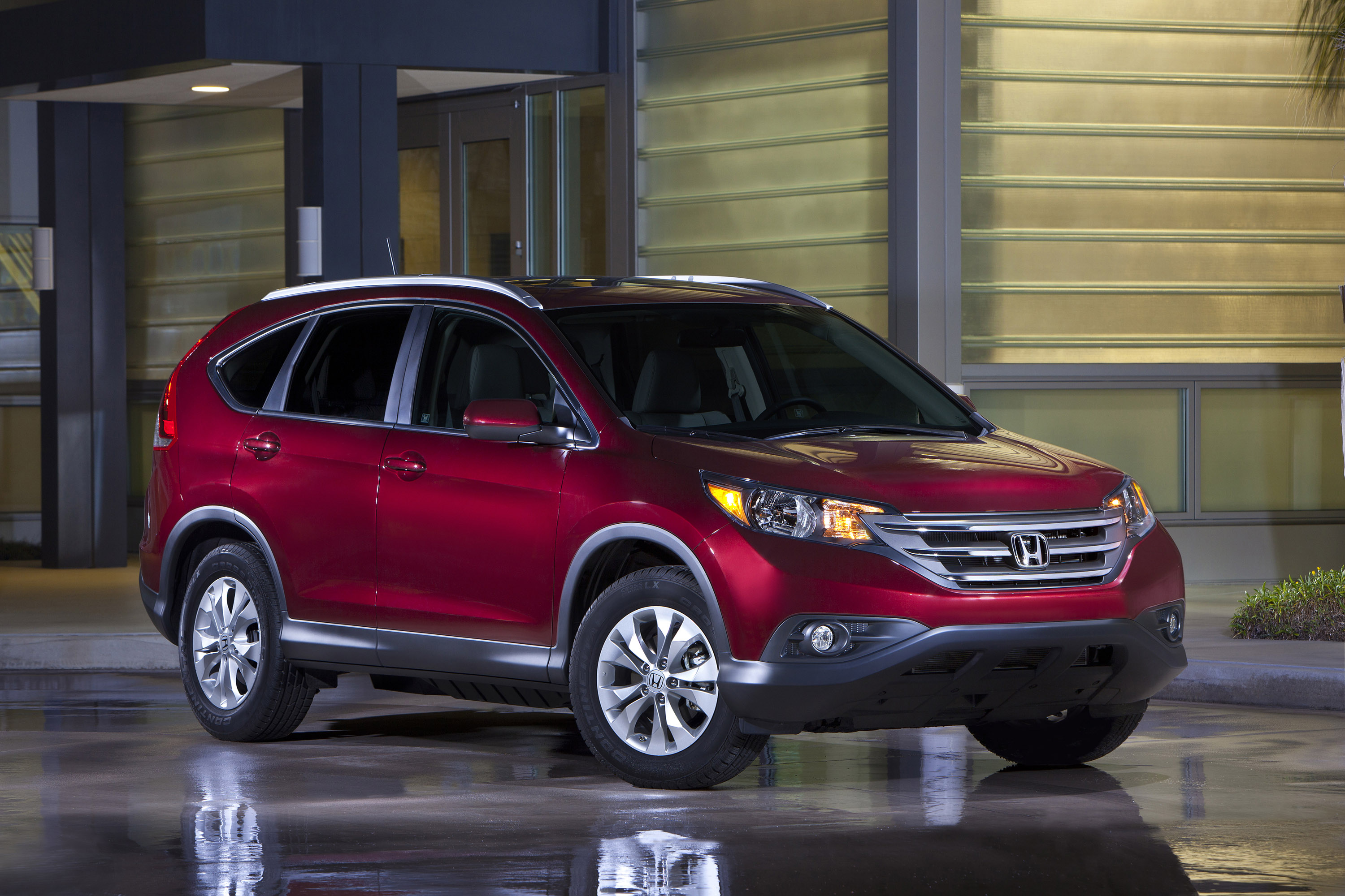 Honda CR-V photo #2