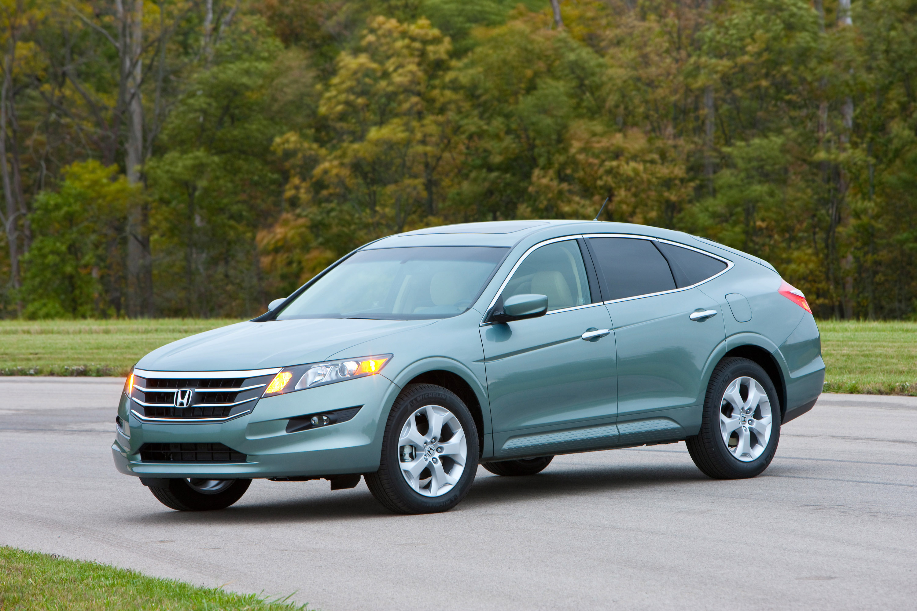 Honda Crosstour photo #1