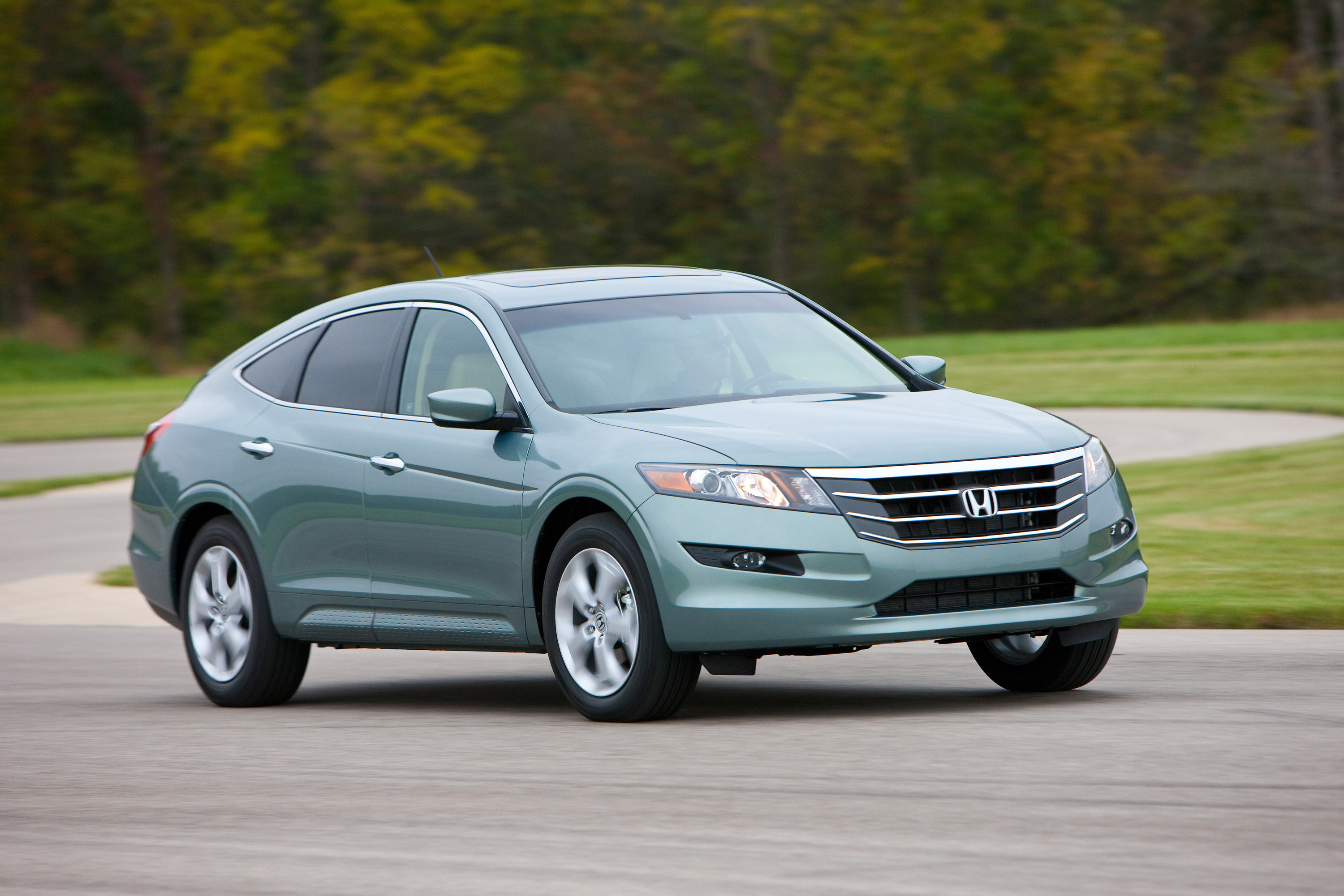 Honda Crosstour photo #4