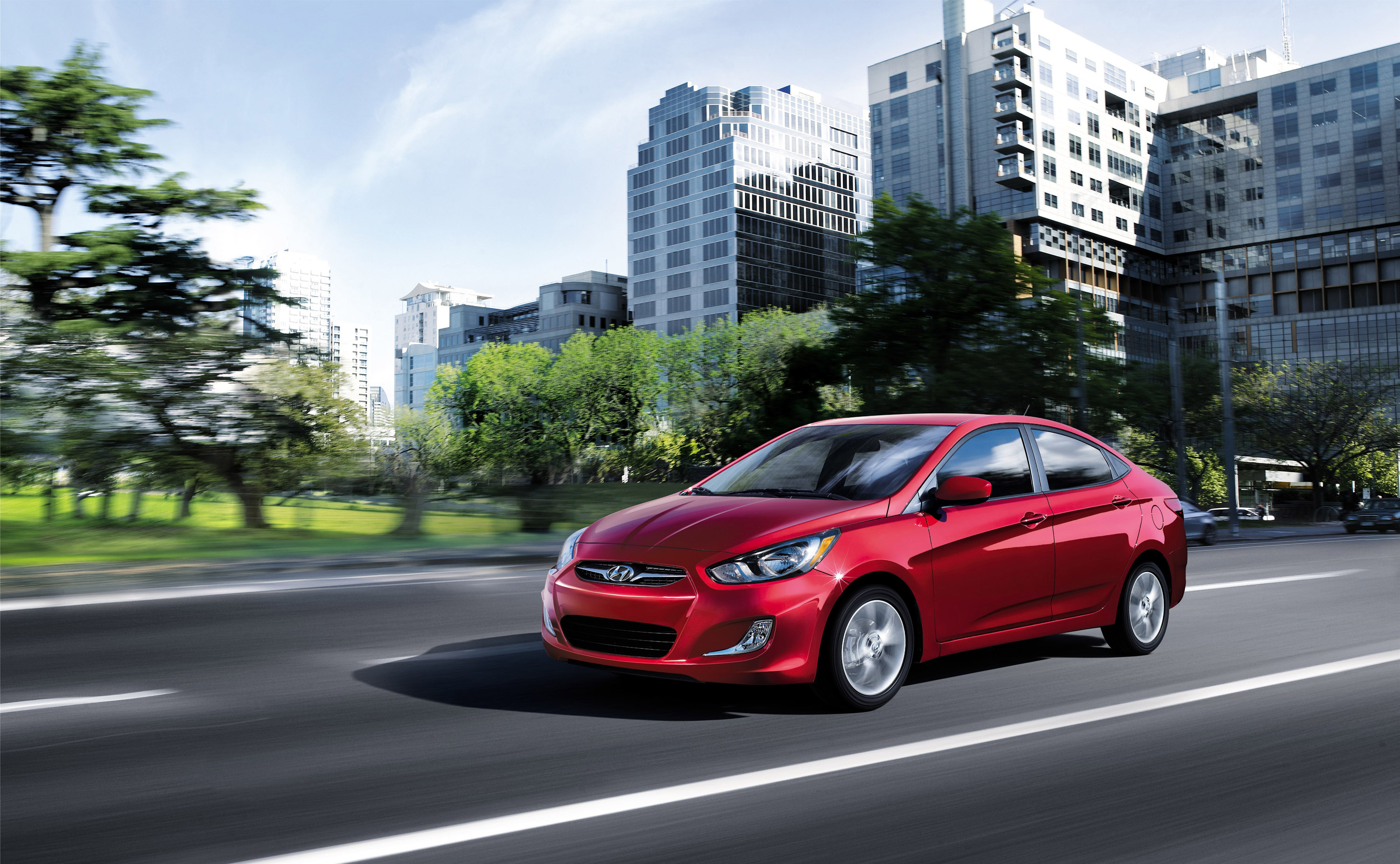 2012 Hyundai Accent HD Pictures