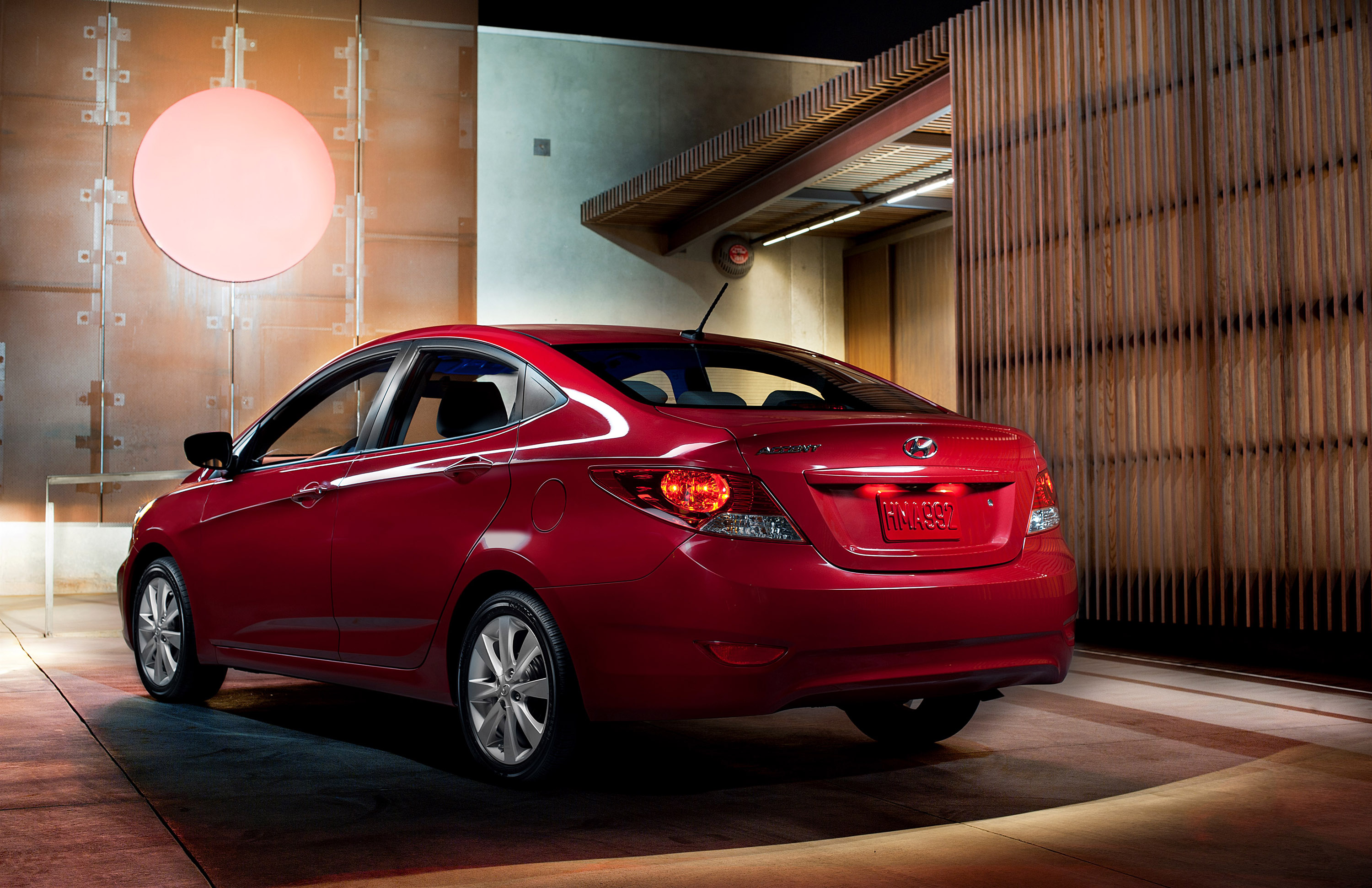 Hyundai Accent photo #46