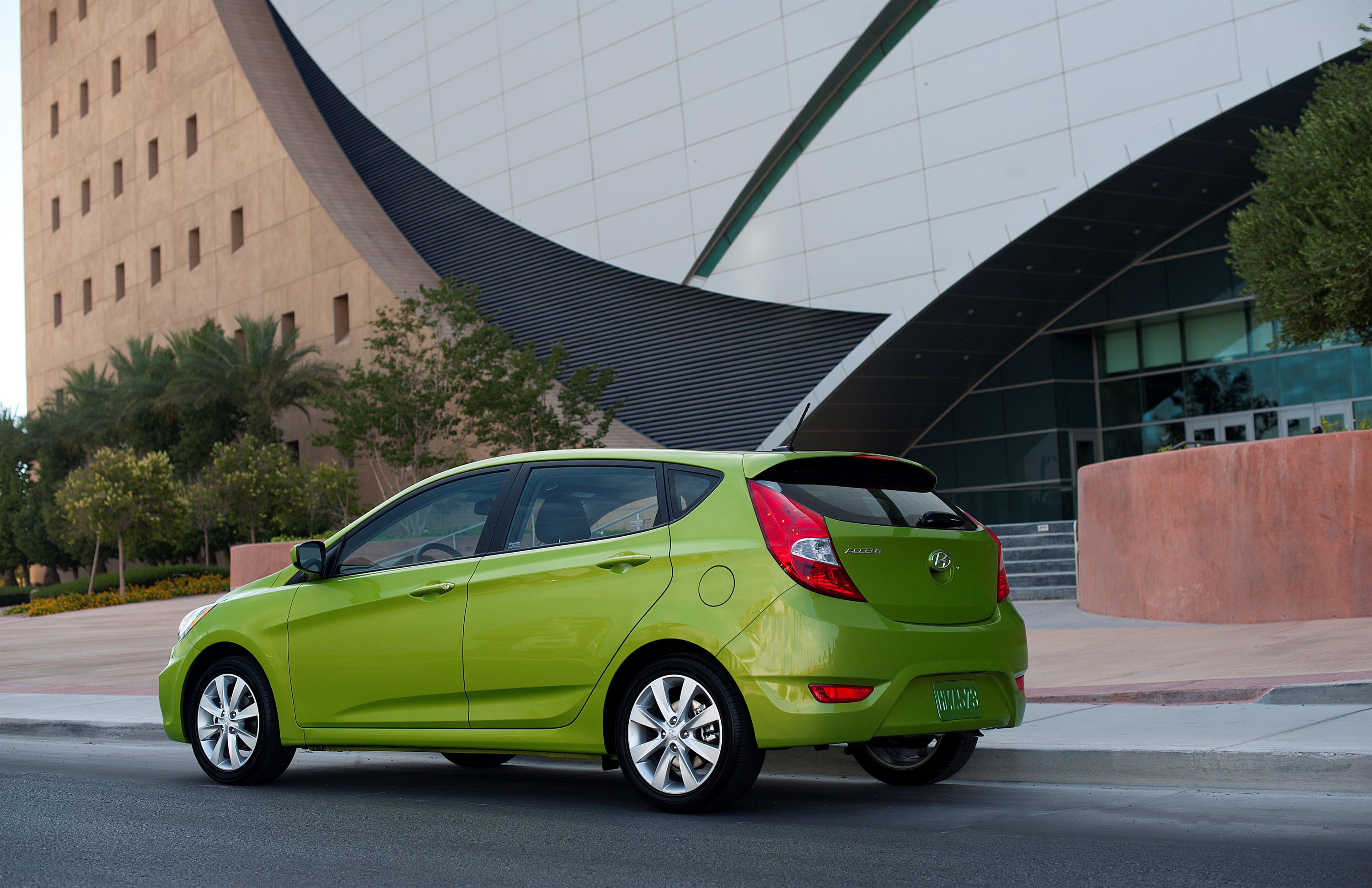 Hyundai Accent photo #53