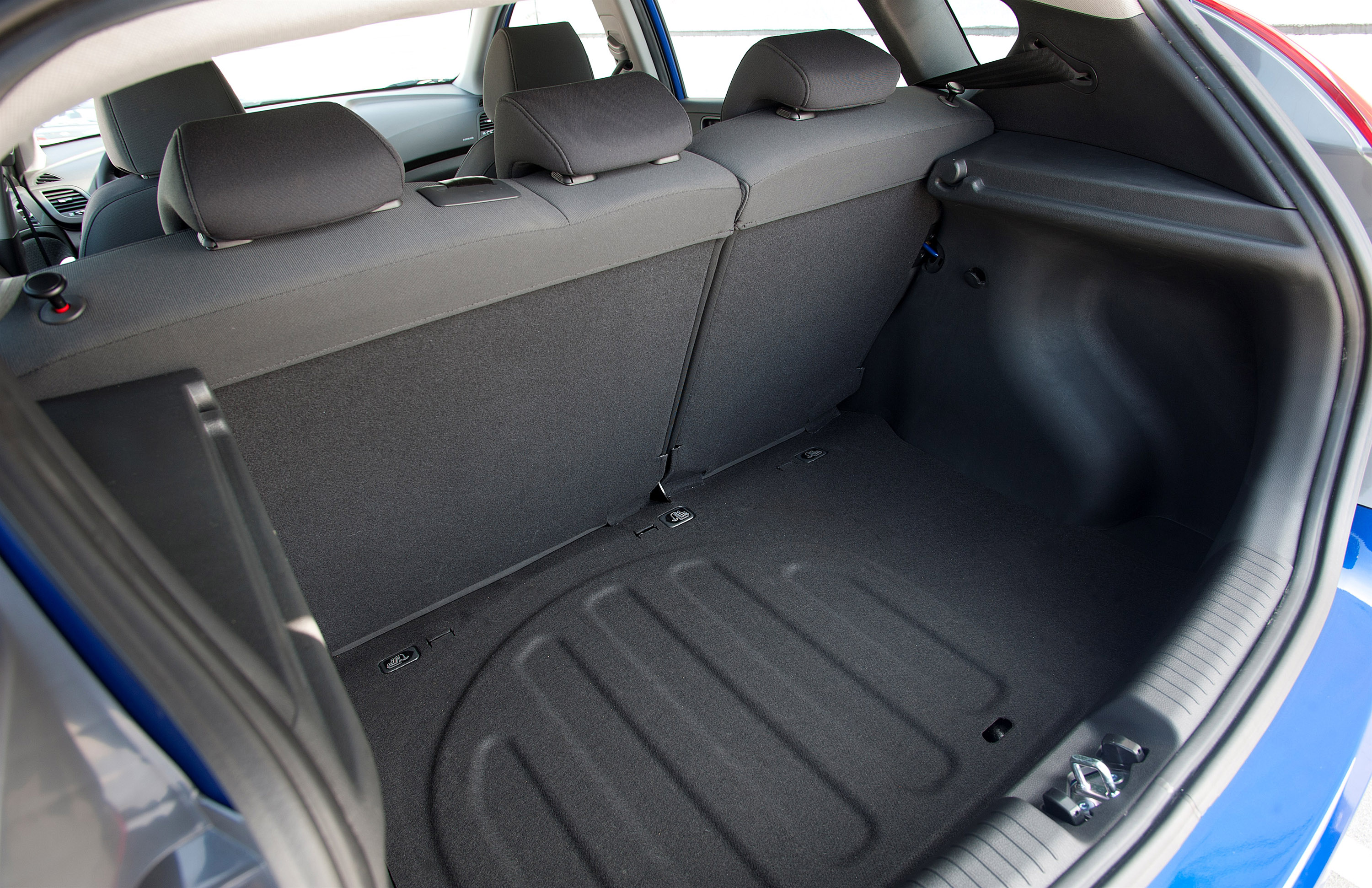 Hyundai Accent photo #59