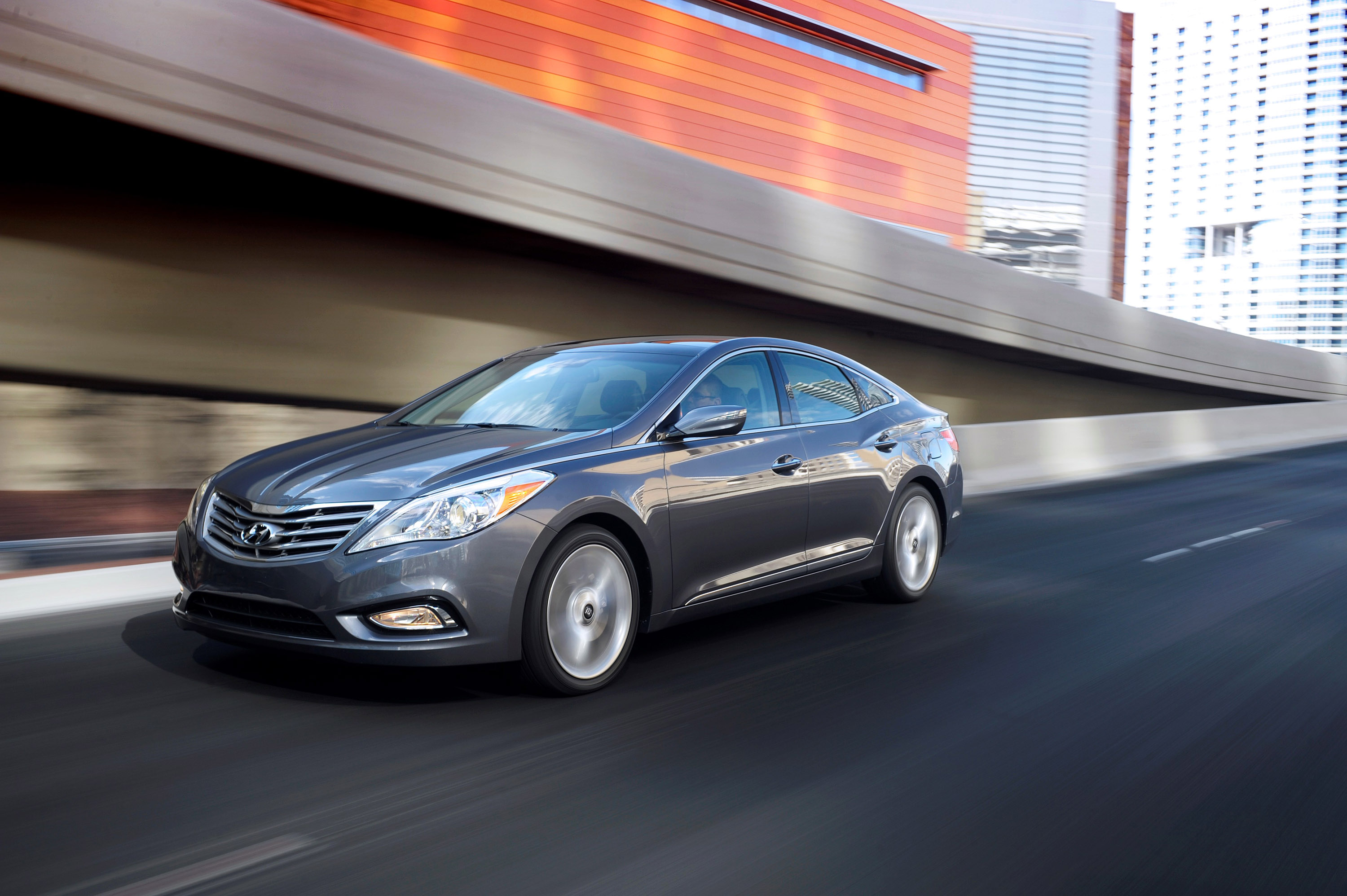 Hyundai Azera photo #13