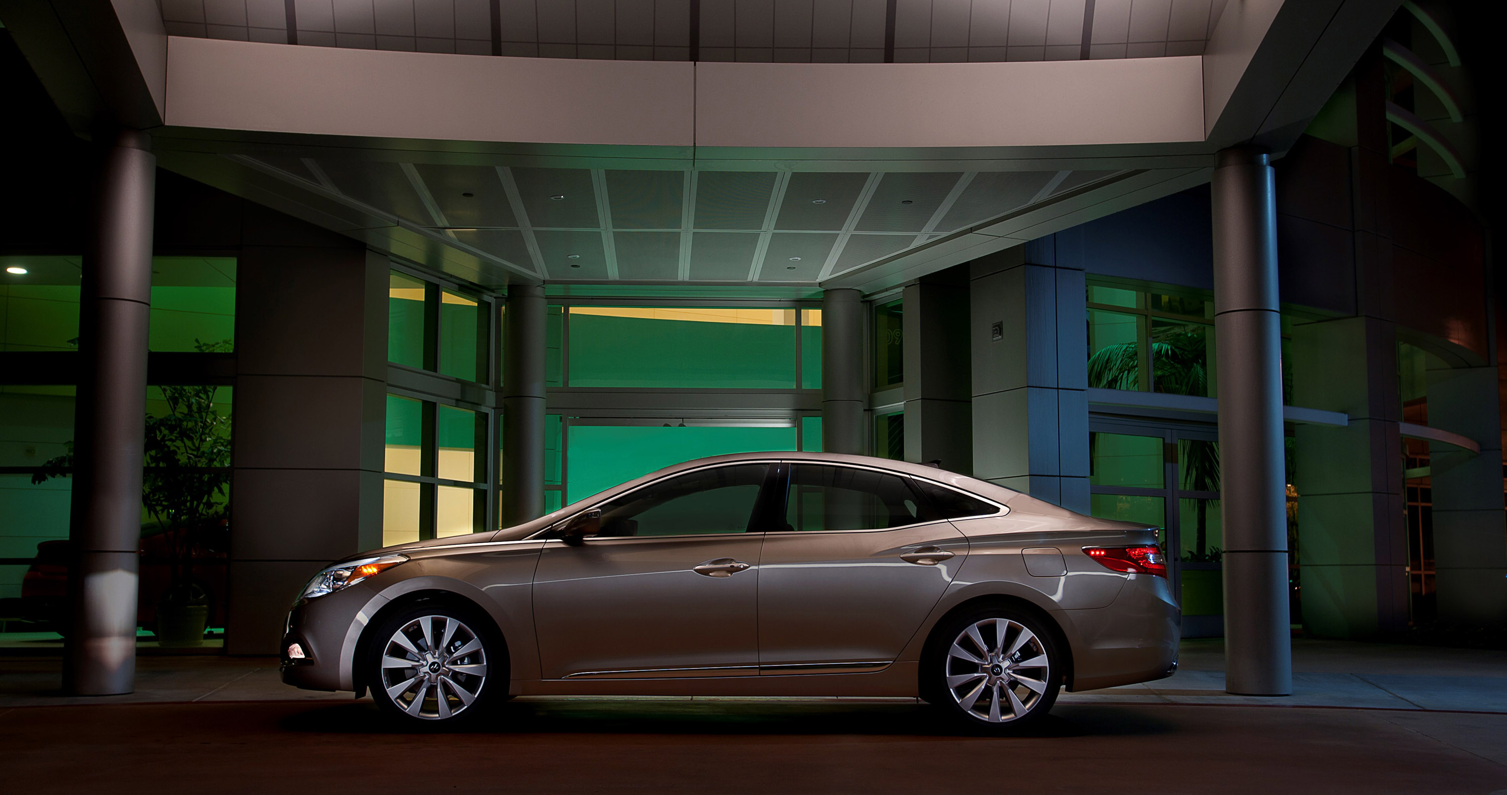 Hyundai Azera photo #15