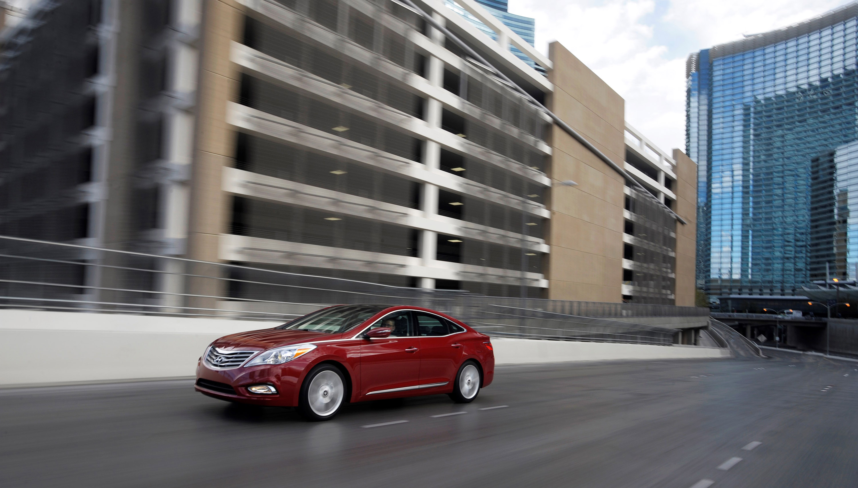 Hyundai Azera photo #16