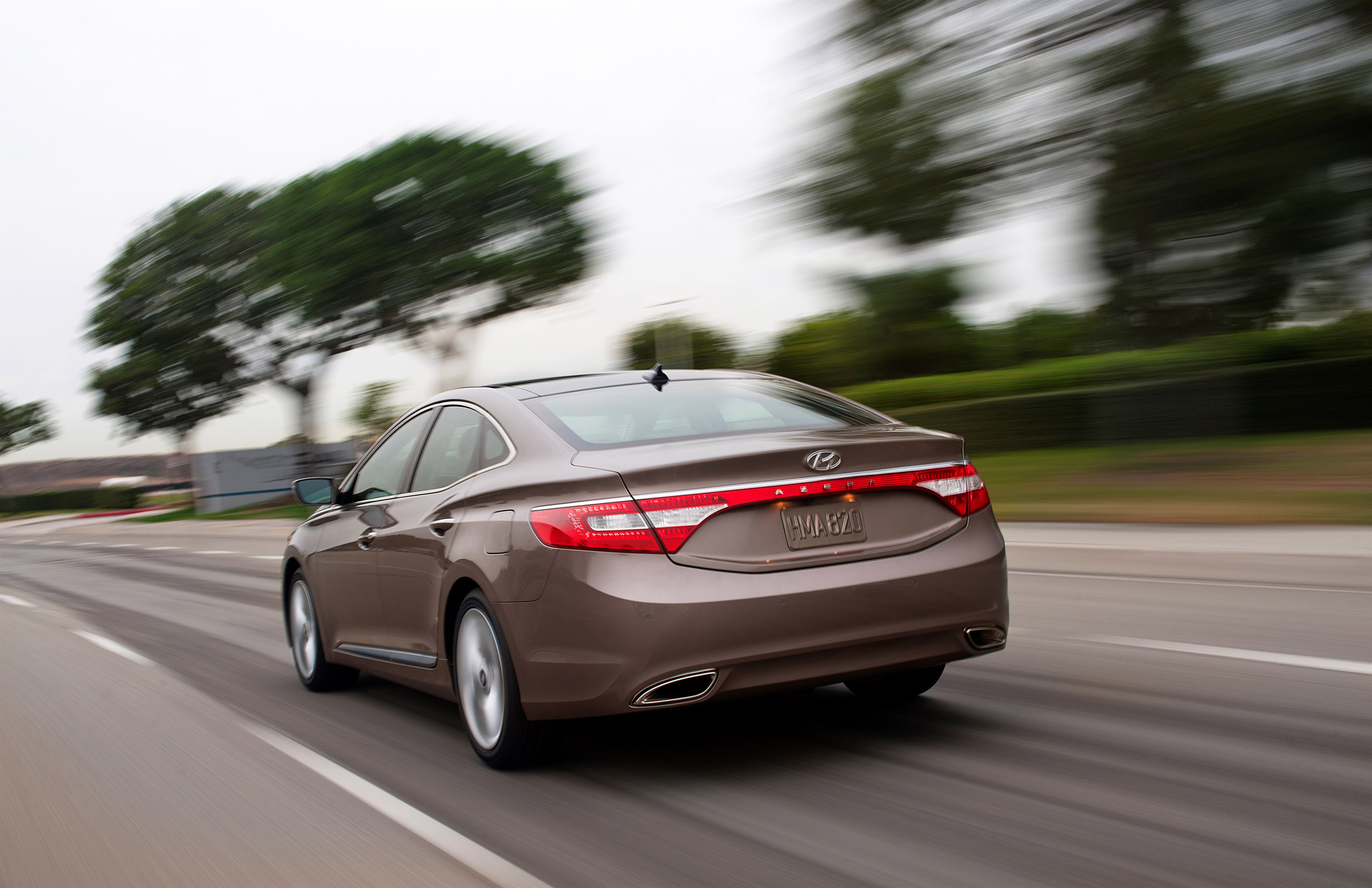 Hyundai Azera photo #21