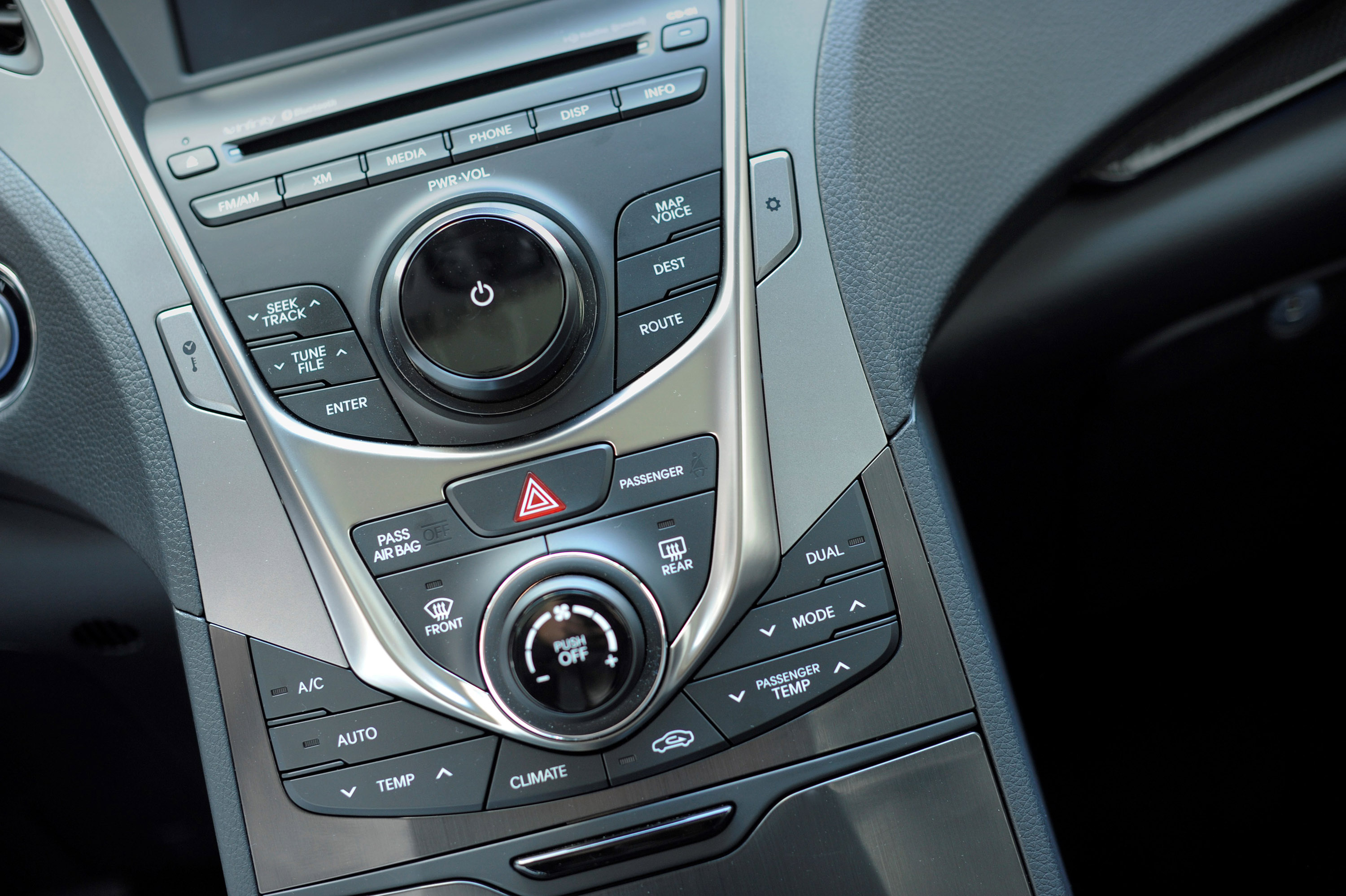Hyundai Azera photo #46