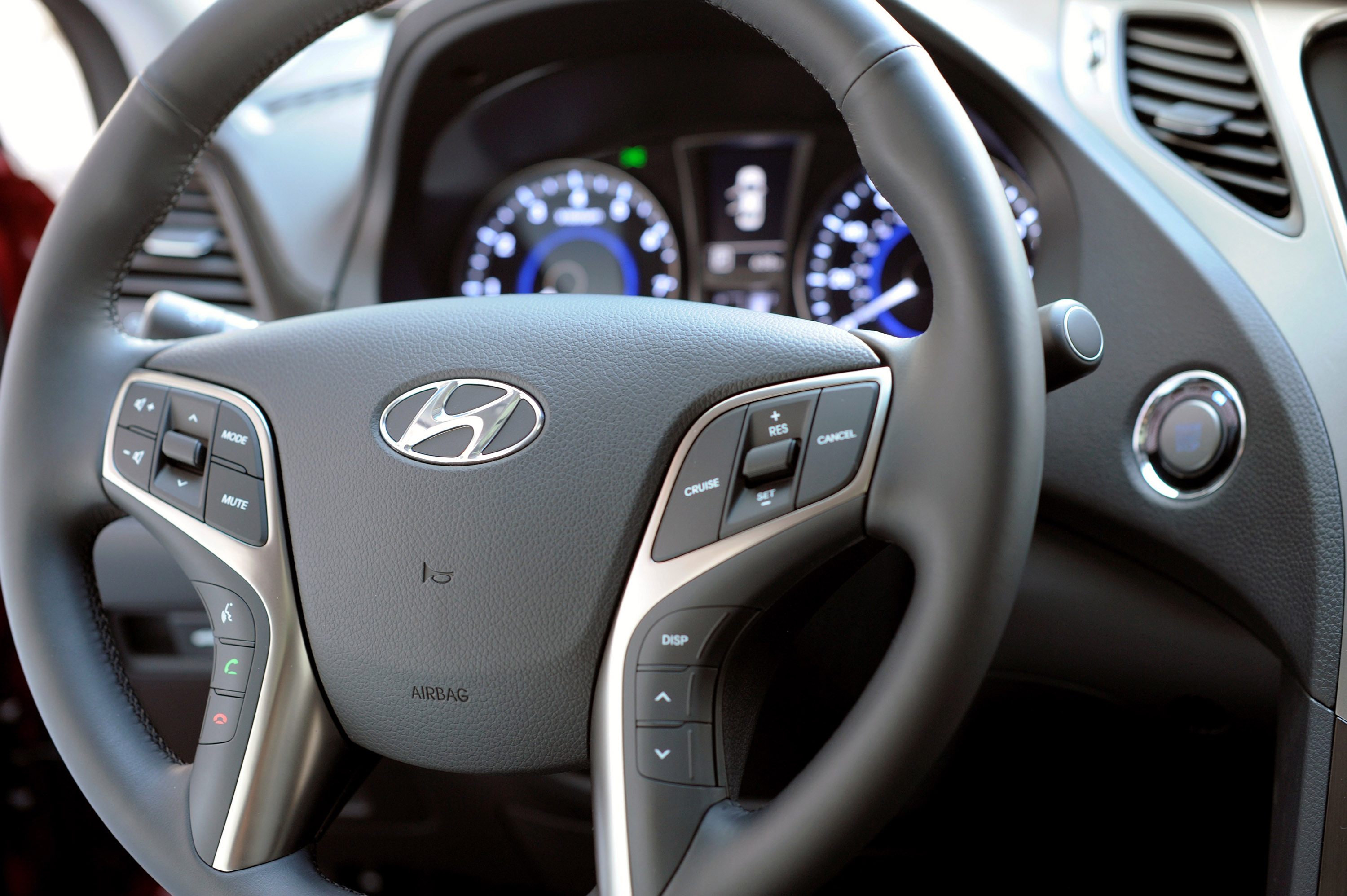 Hyundai Azera photo #48