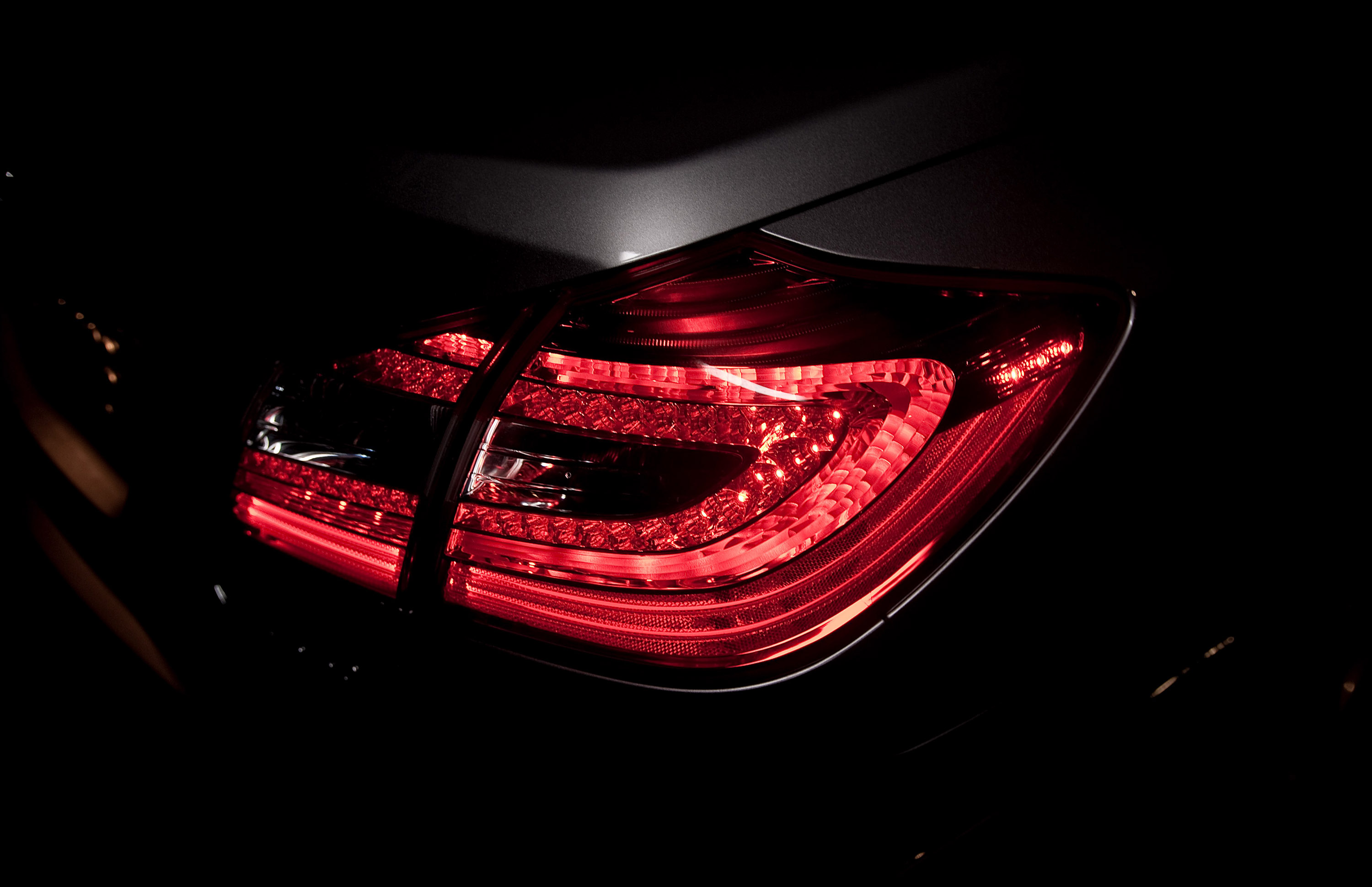 Hyundai Genesis photo #18