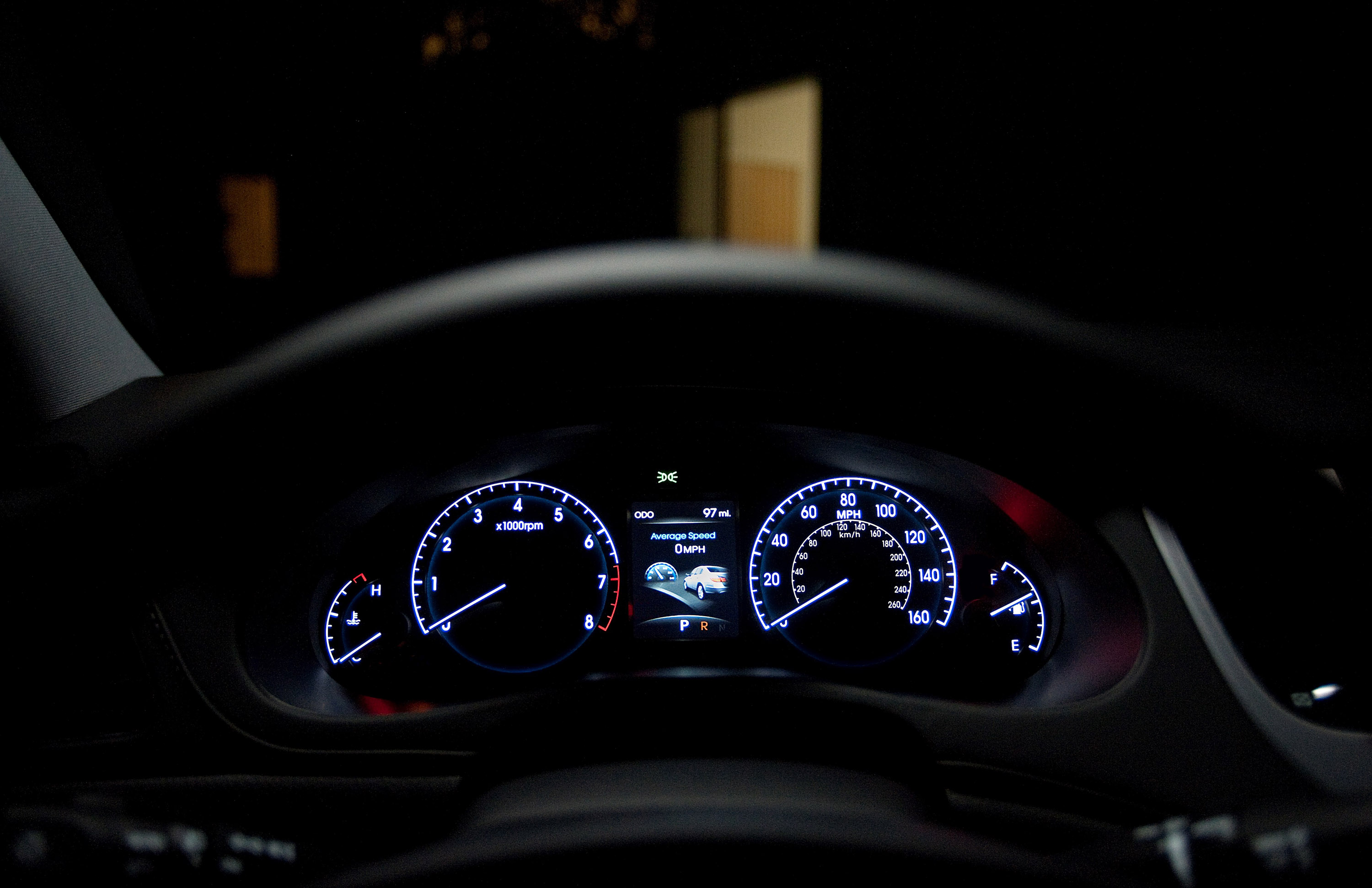Hyundai Genesis photo #29