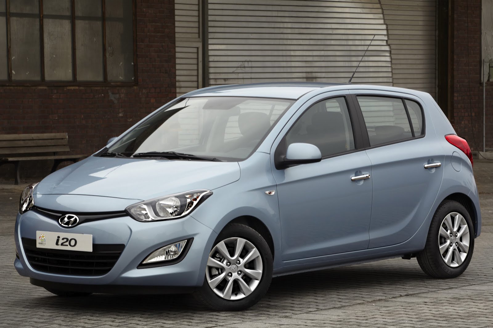 Hyundai i20 photo #16