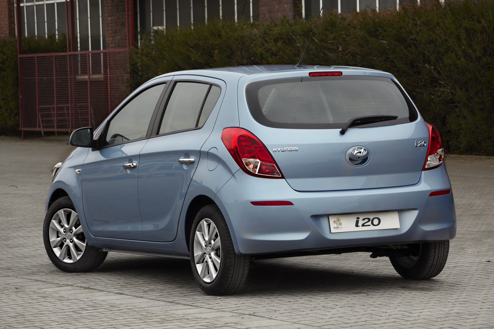 Hyundai i20 photo #17