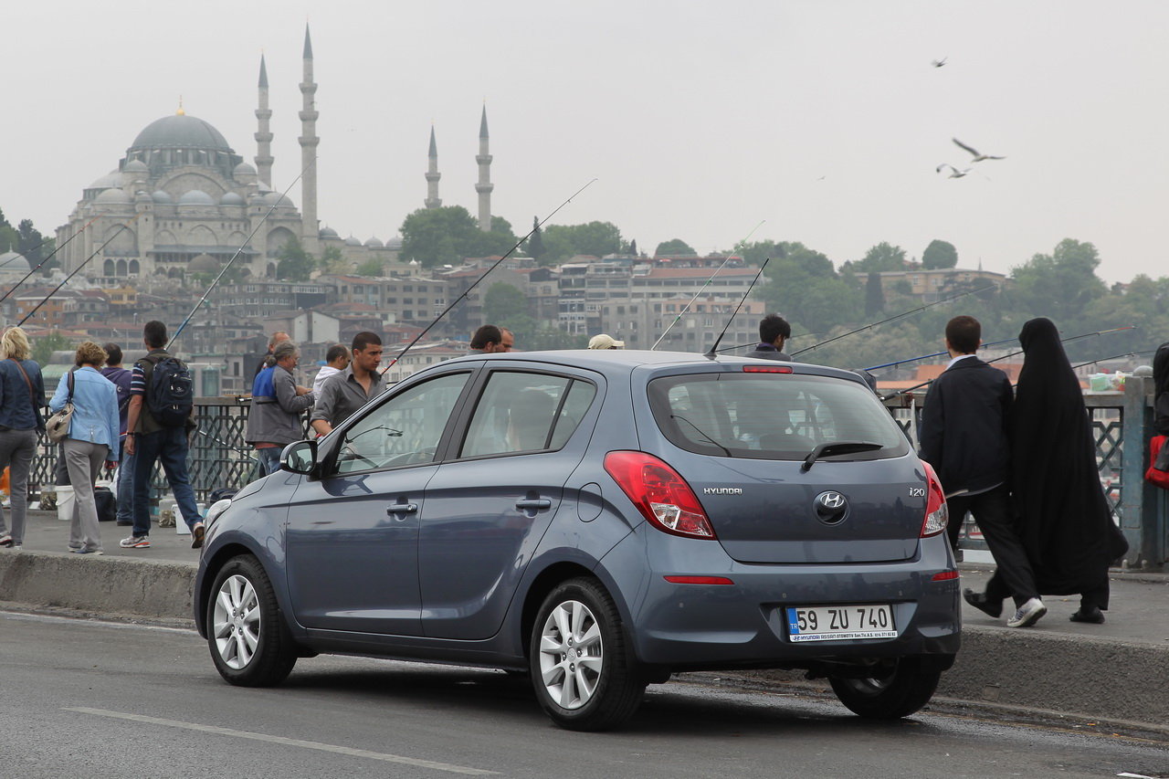 Hyundai i20 photo #20