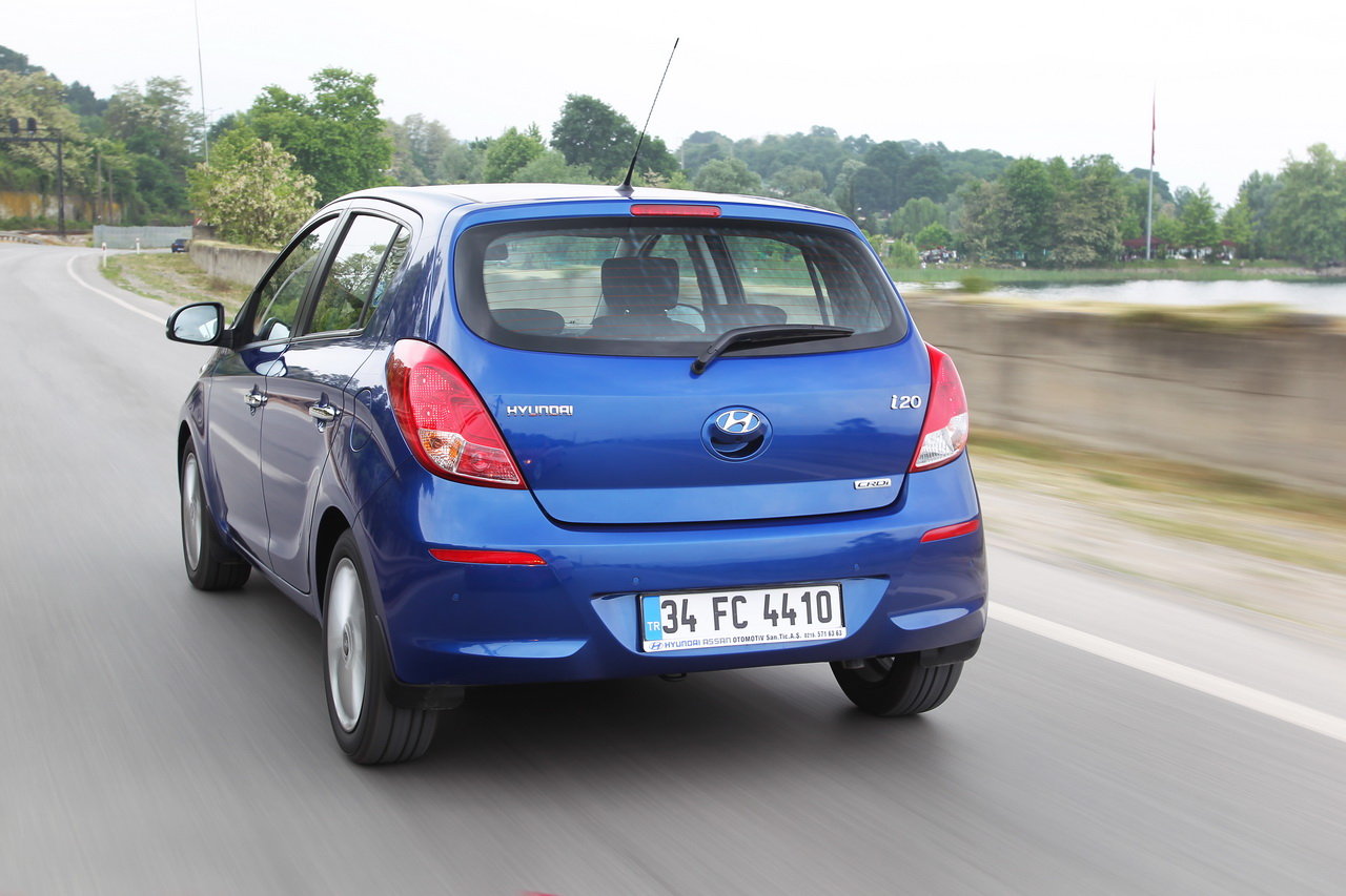 Hyundai i20 photo #23