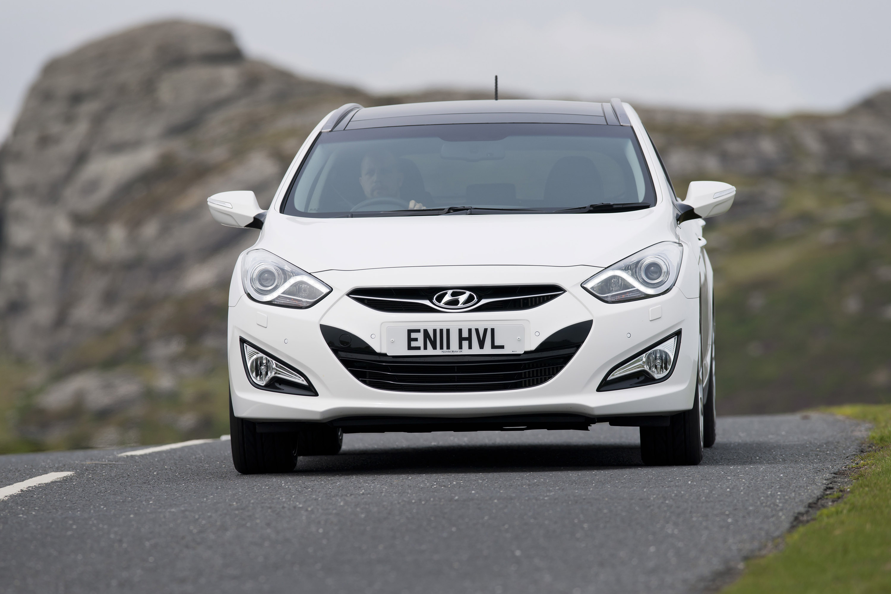 Hyundai i40 Tourer UK Version photo #30