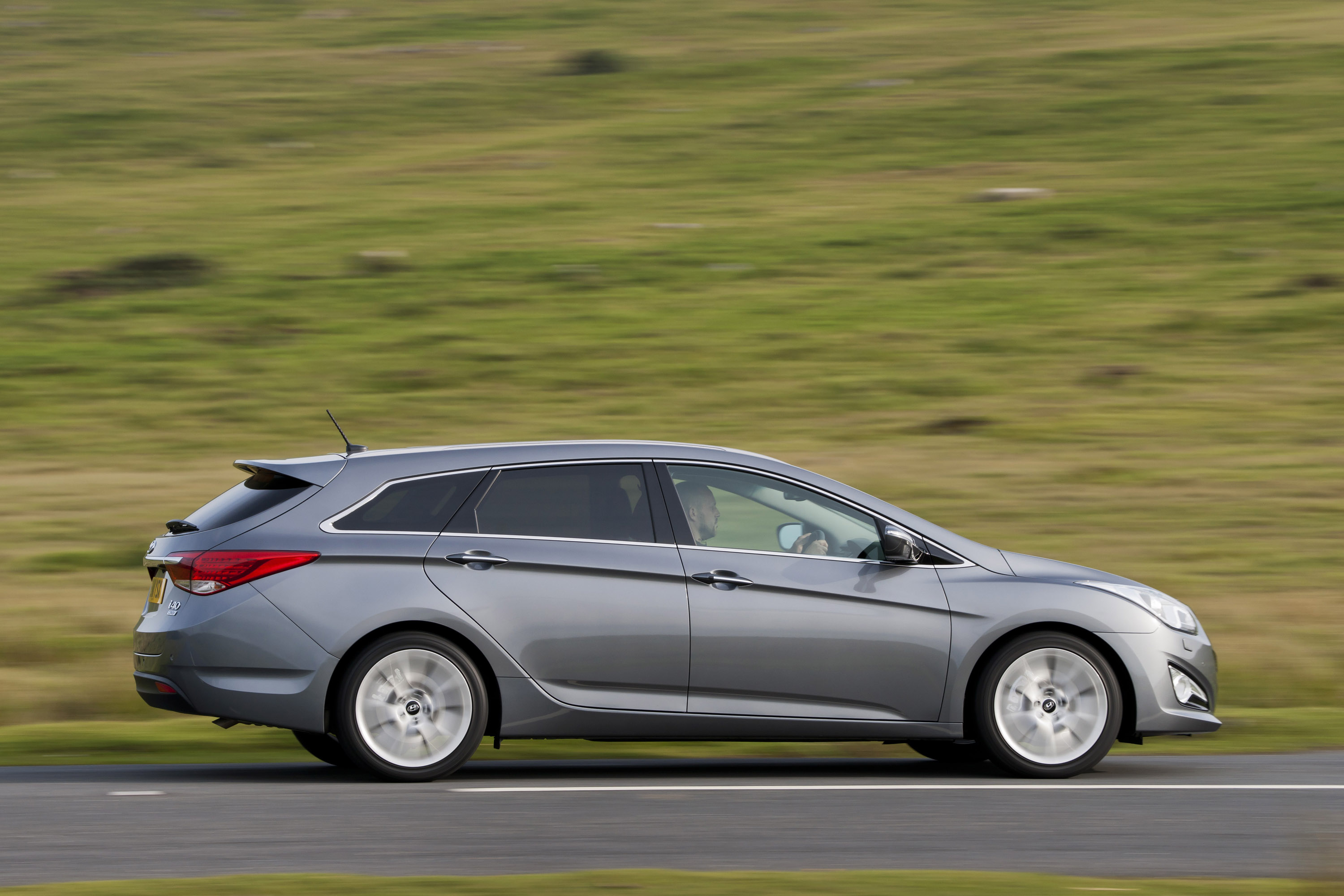 Hyundai i40 Tourer UK Version photo #31