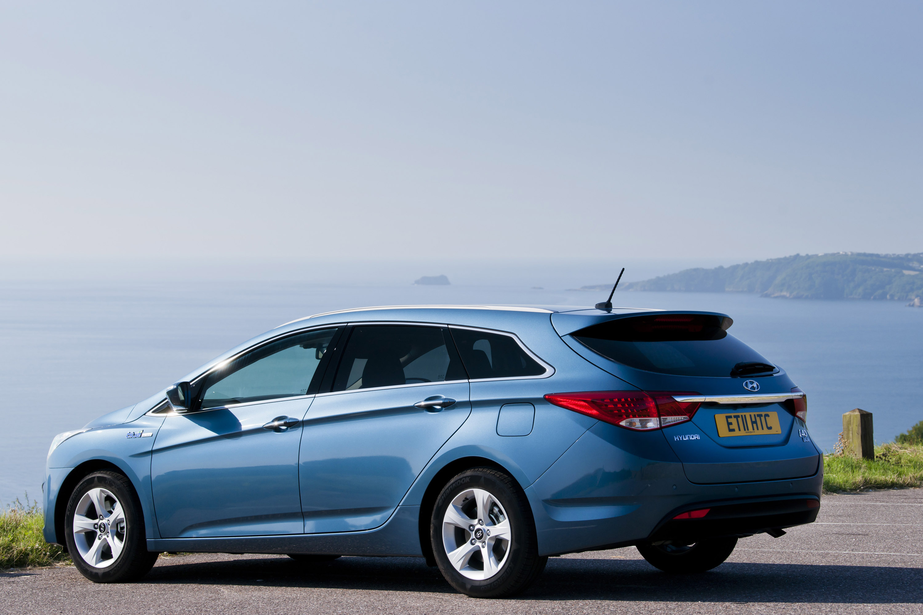 Hyundai i40 Tourer UK Version photo #44
