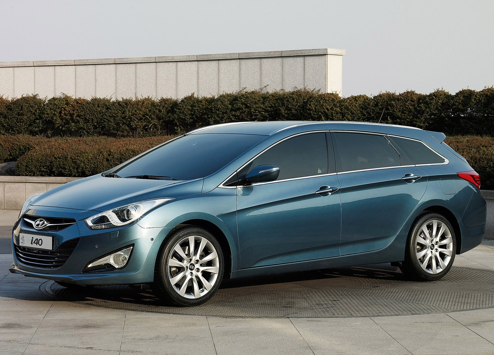 Hyundai i40 Wagon photo #27