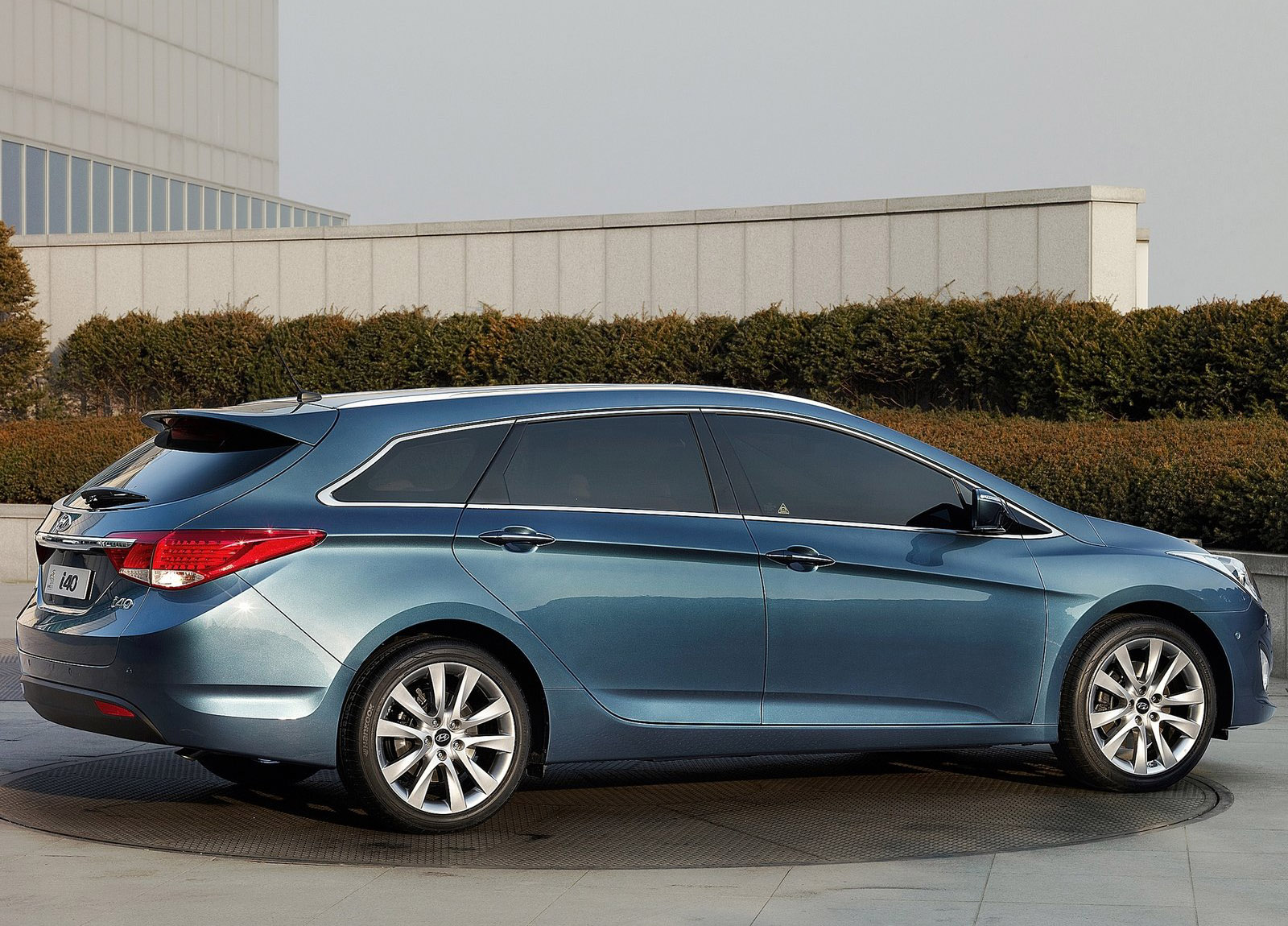 Hyundai i40 Wagon photo #44