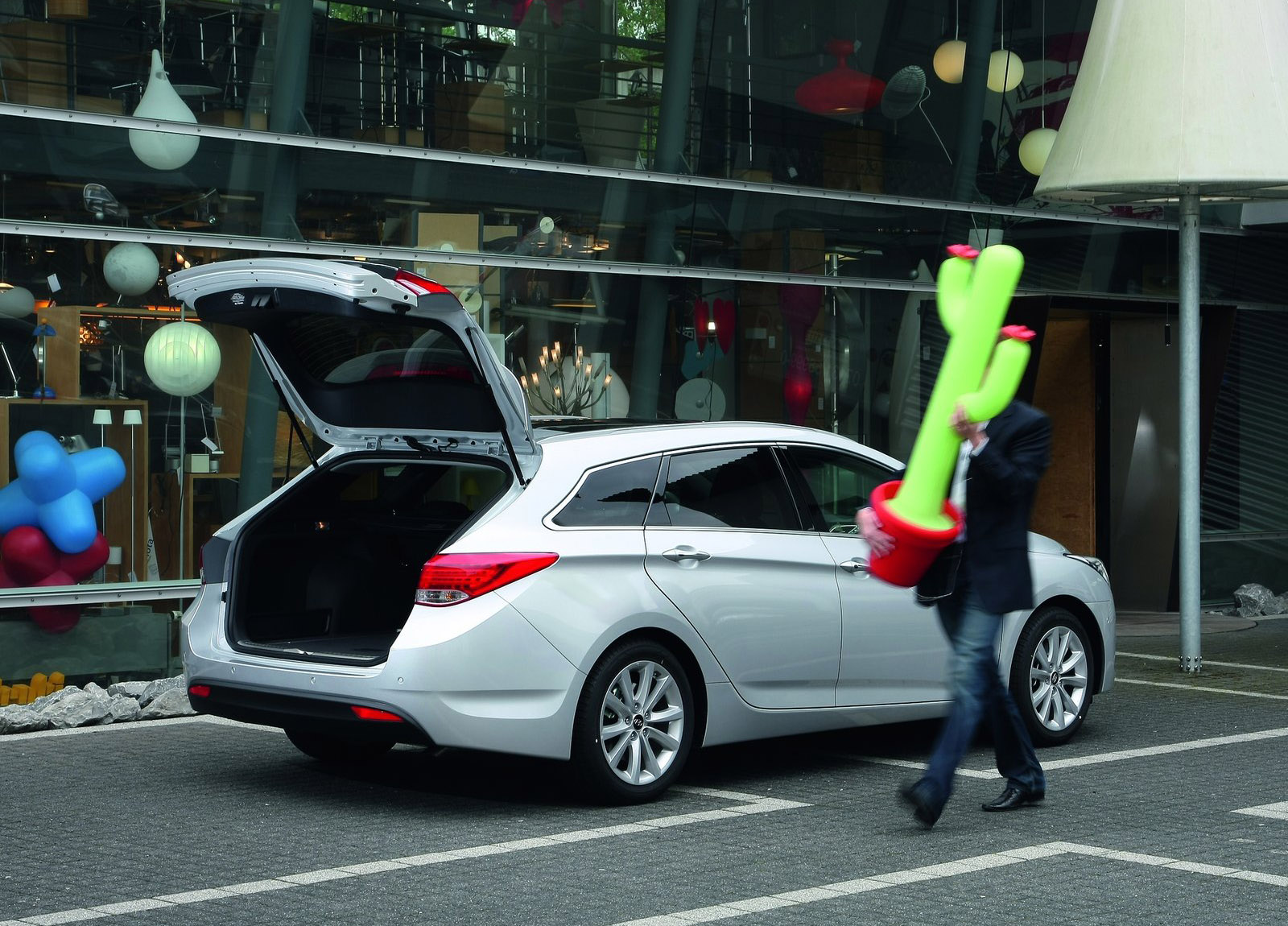 Hyundai i40 Wagon photo #45
