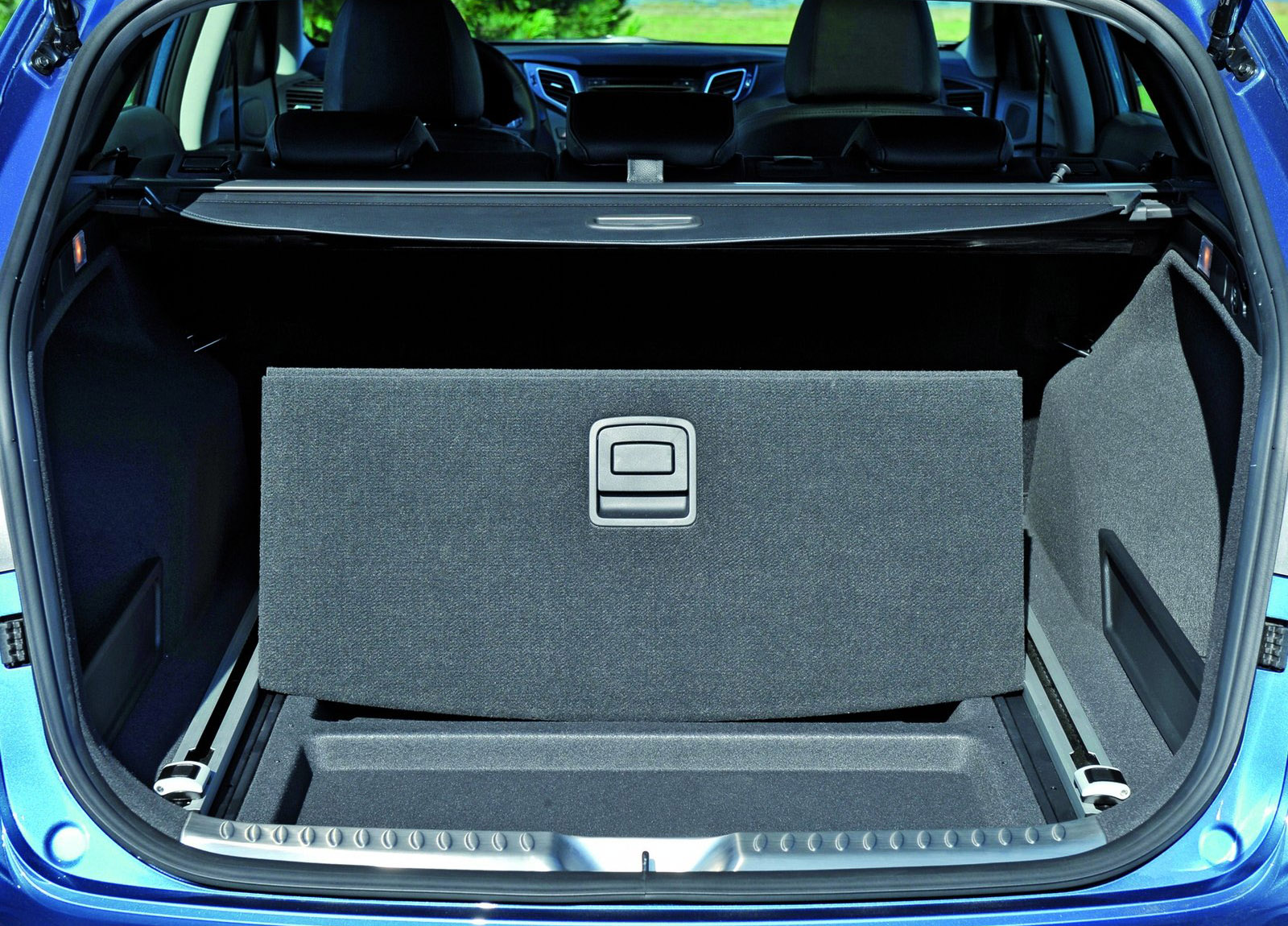 Hyundai i40 Wagon photo #67