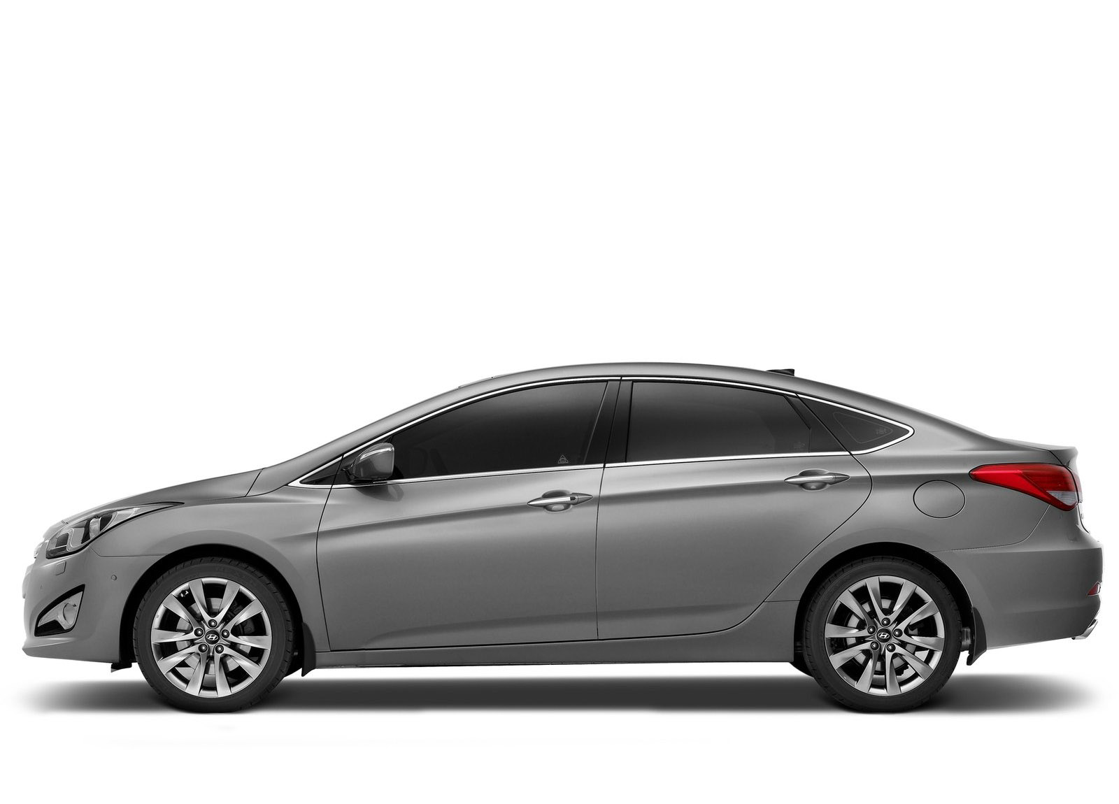Hyundai i40 photo #32