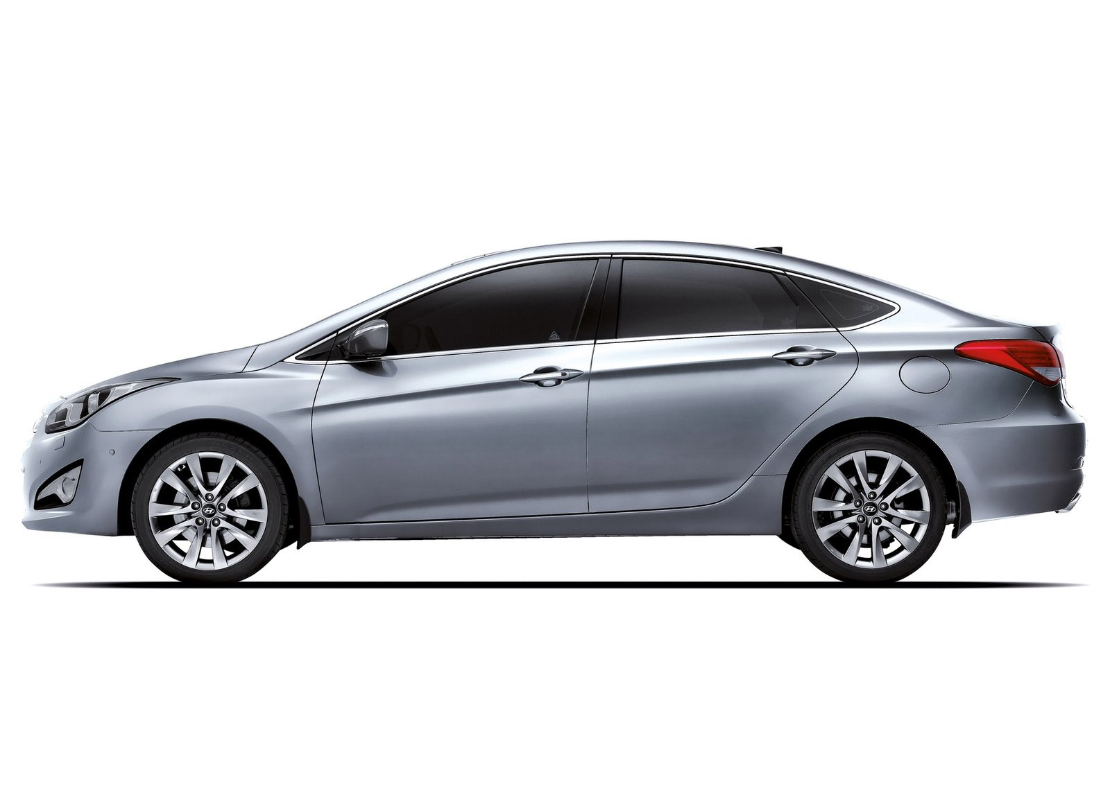 Hyundai i40 photo #33