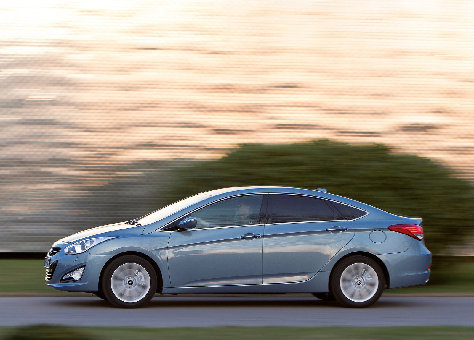 Hyundai i40 photo #41