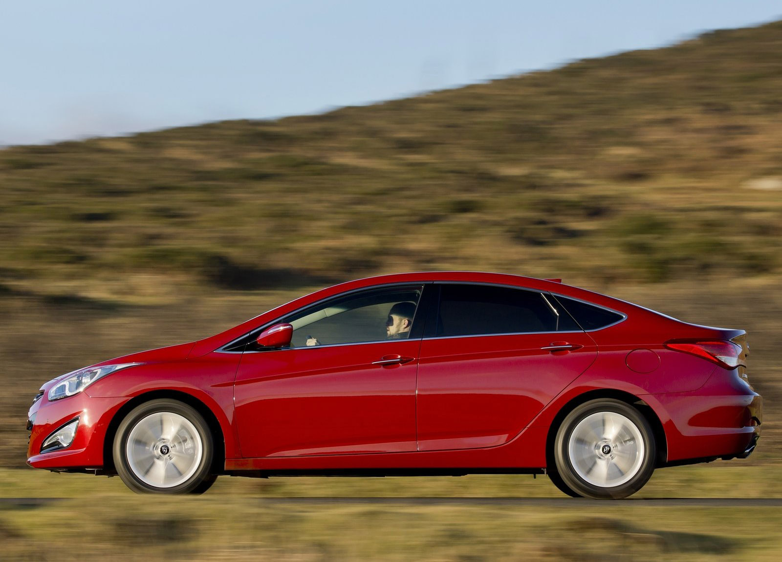 Hyundai i40 photo #42