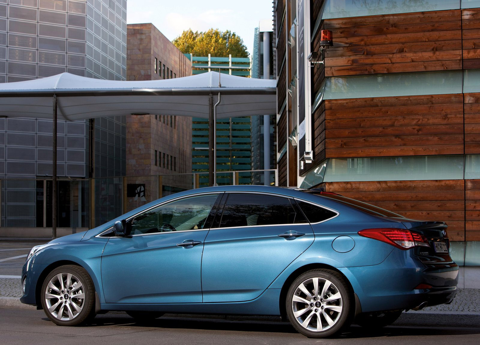 Hyundai i40 photo #69