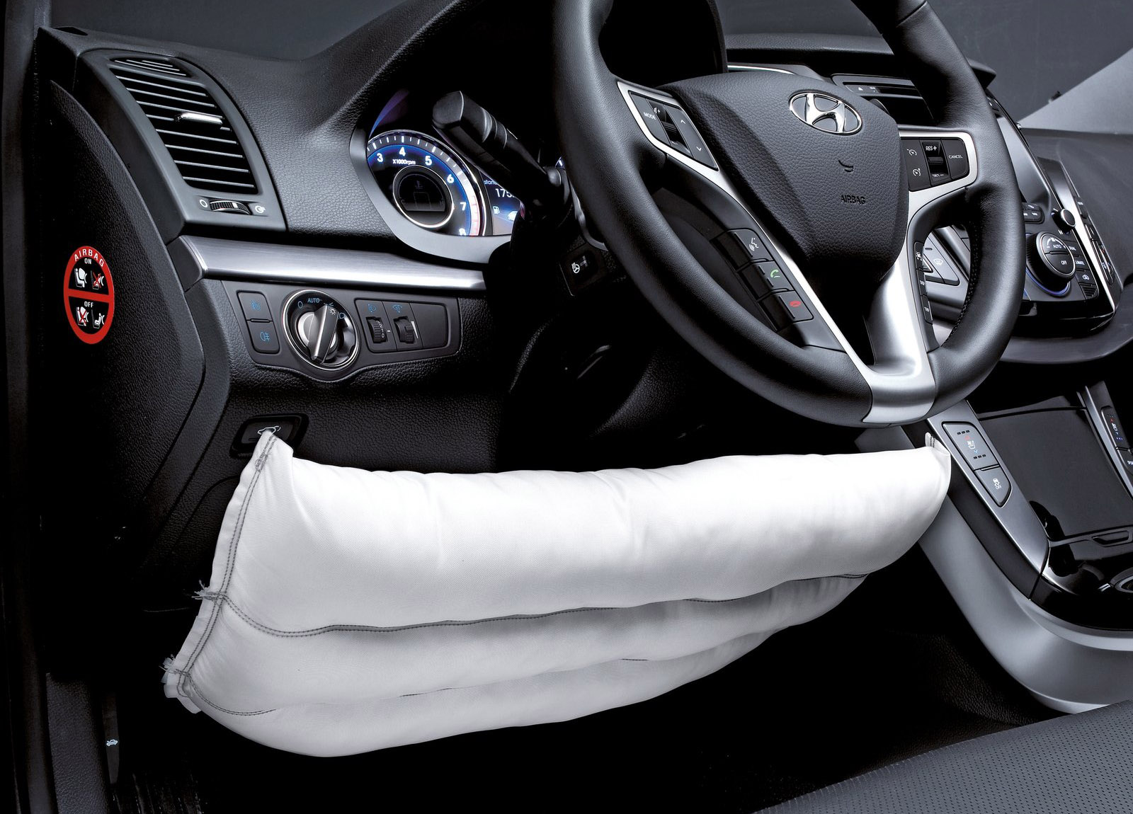 Hyundai i40 photo #86