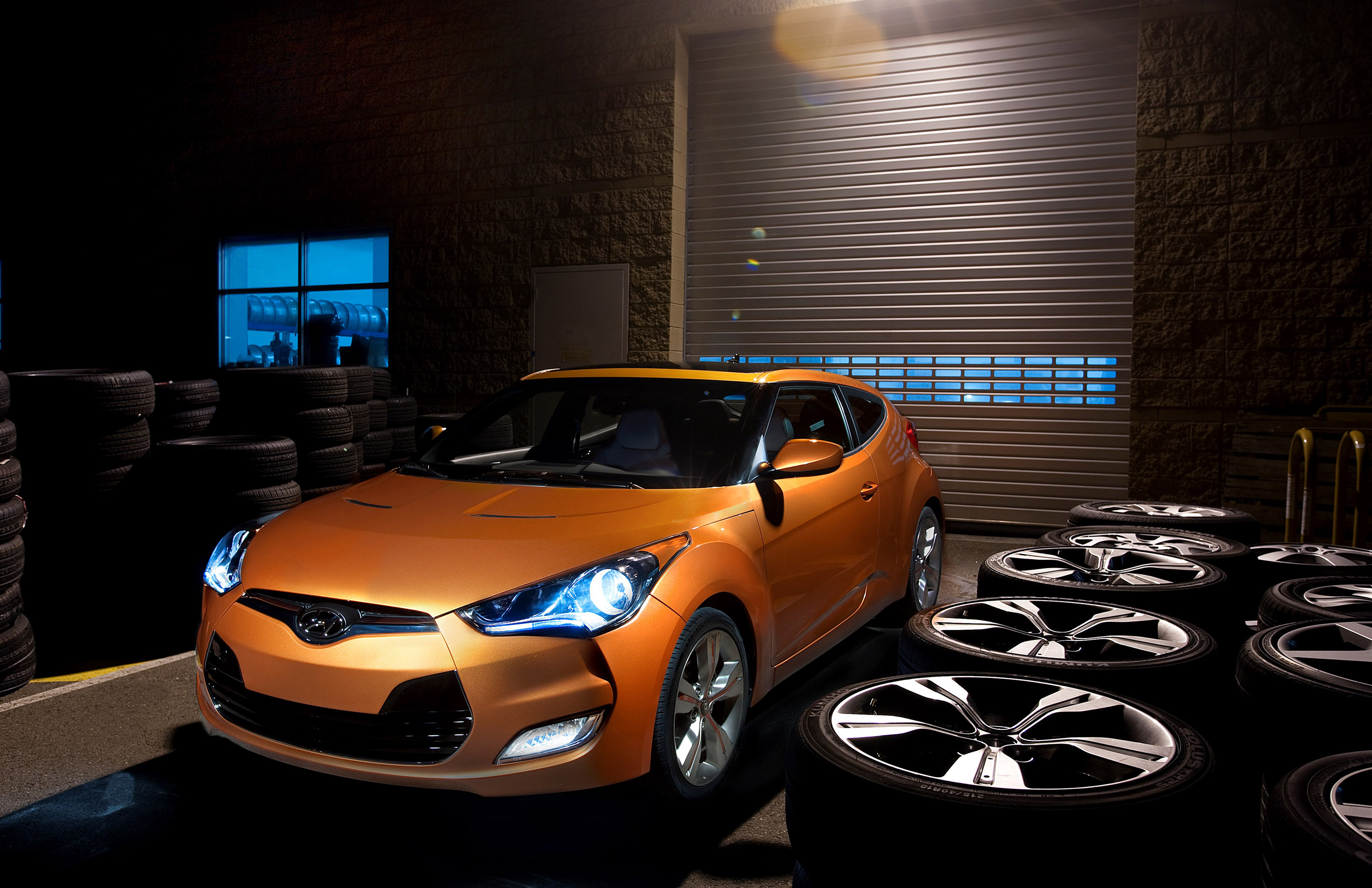 Hyundai Veloster photo #1