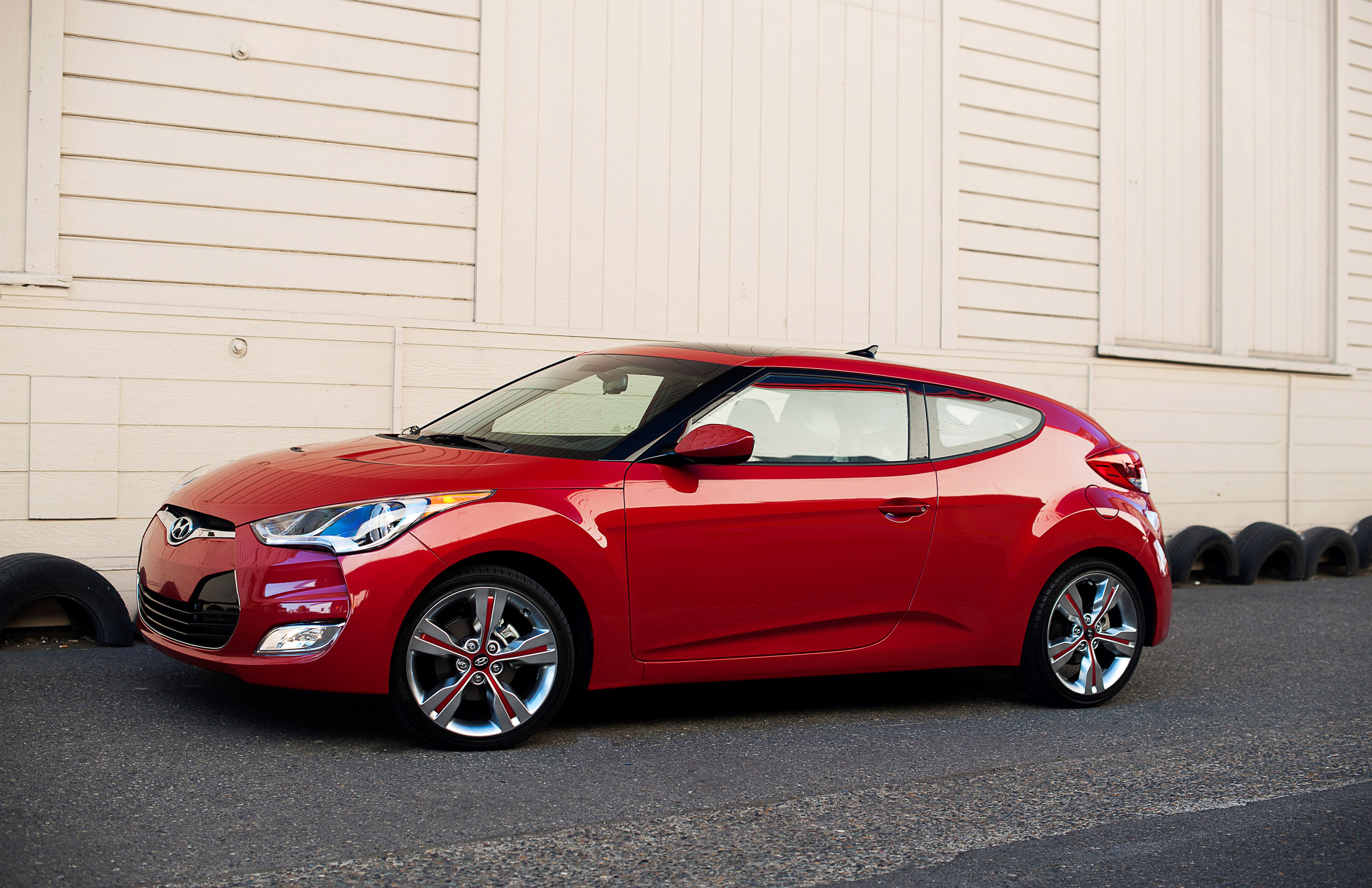 Hyundai Veloster photo #15