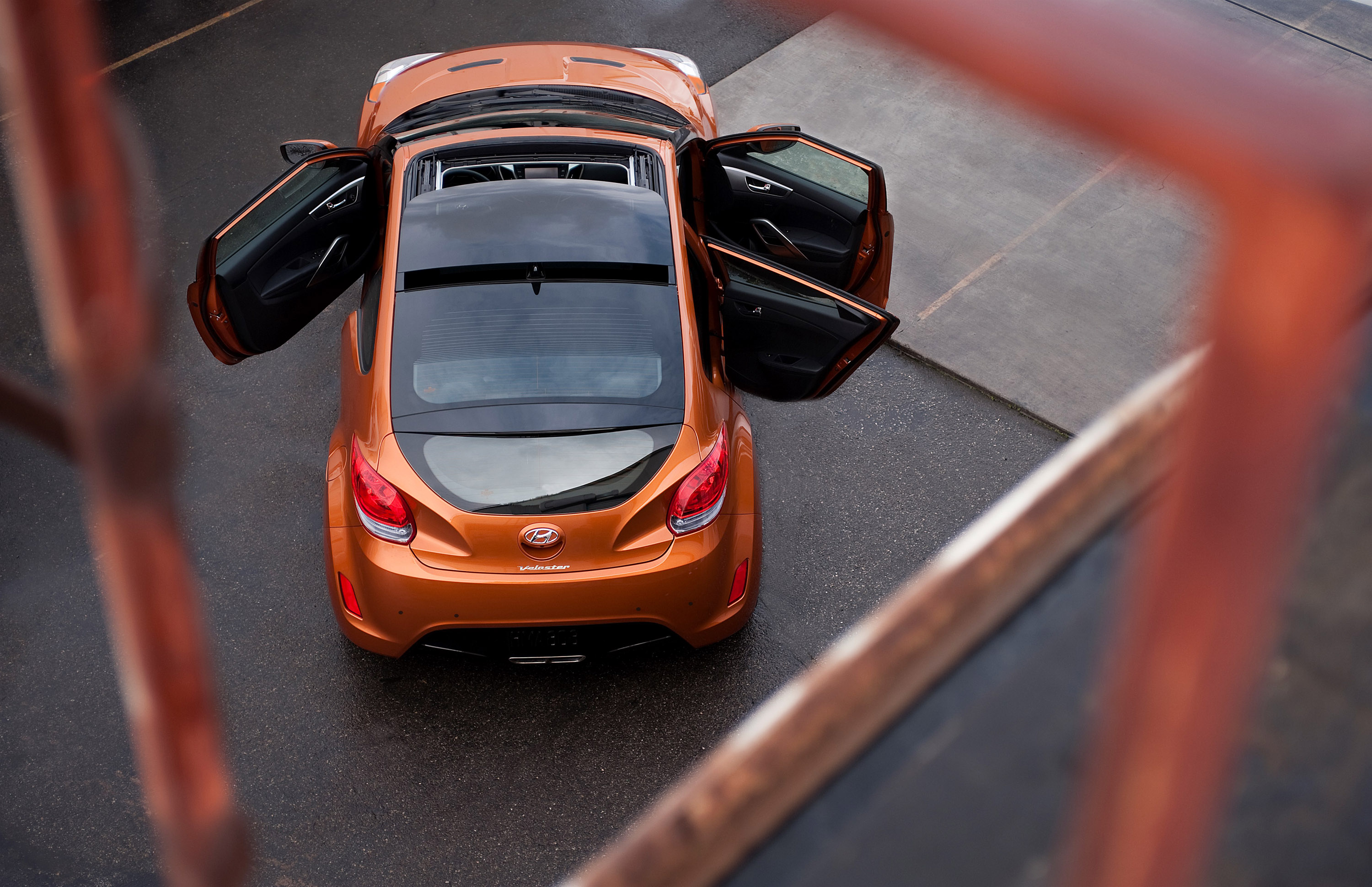 Hyundai Veloster photo #51