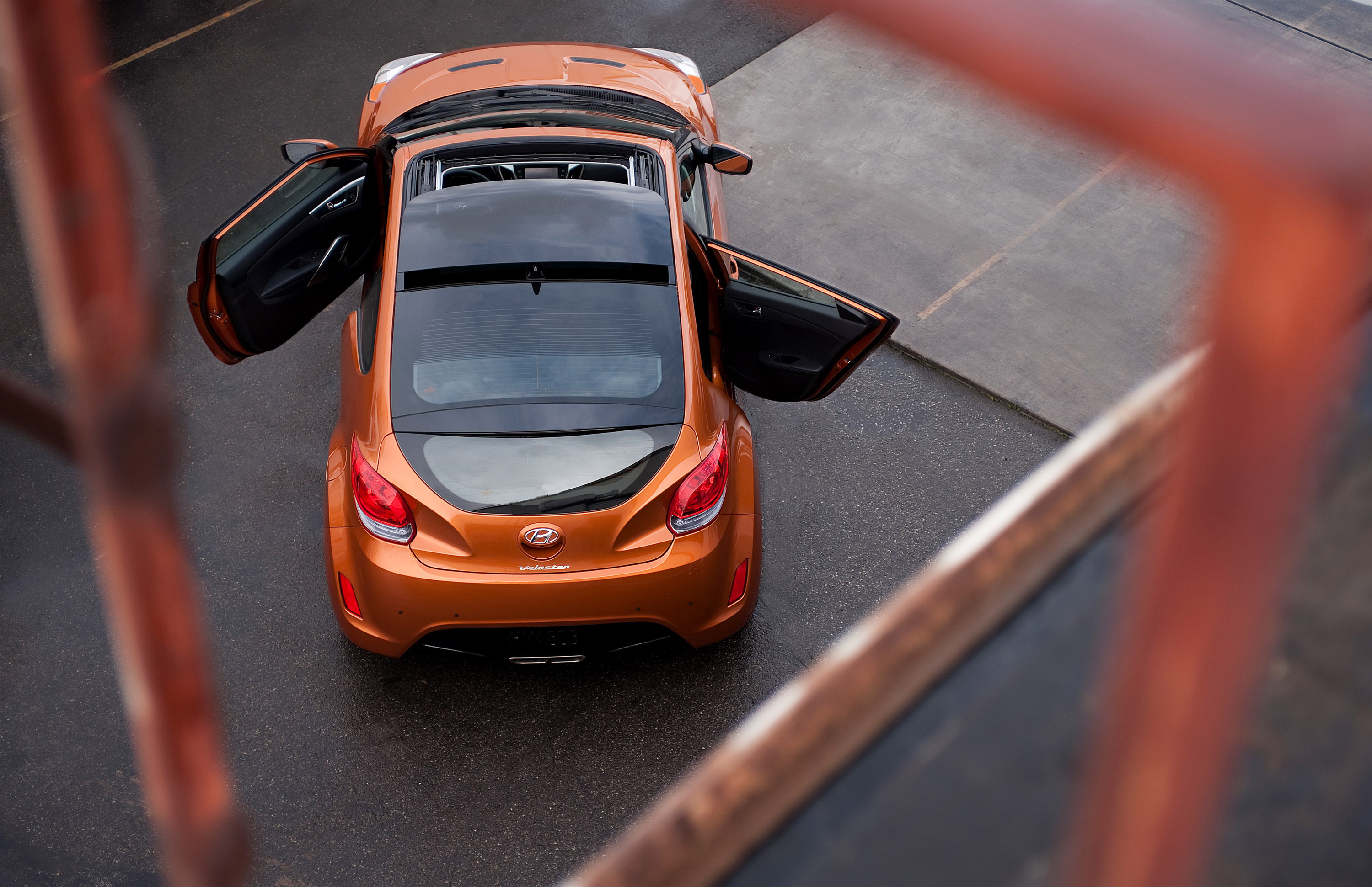 Hyundai Veloster photo #52