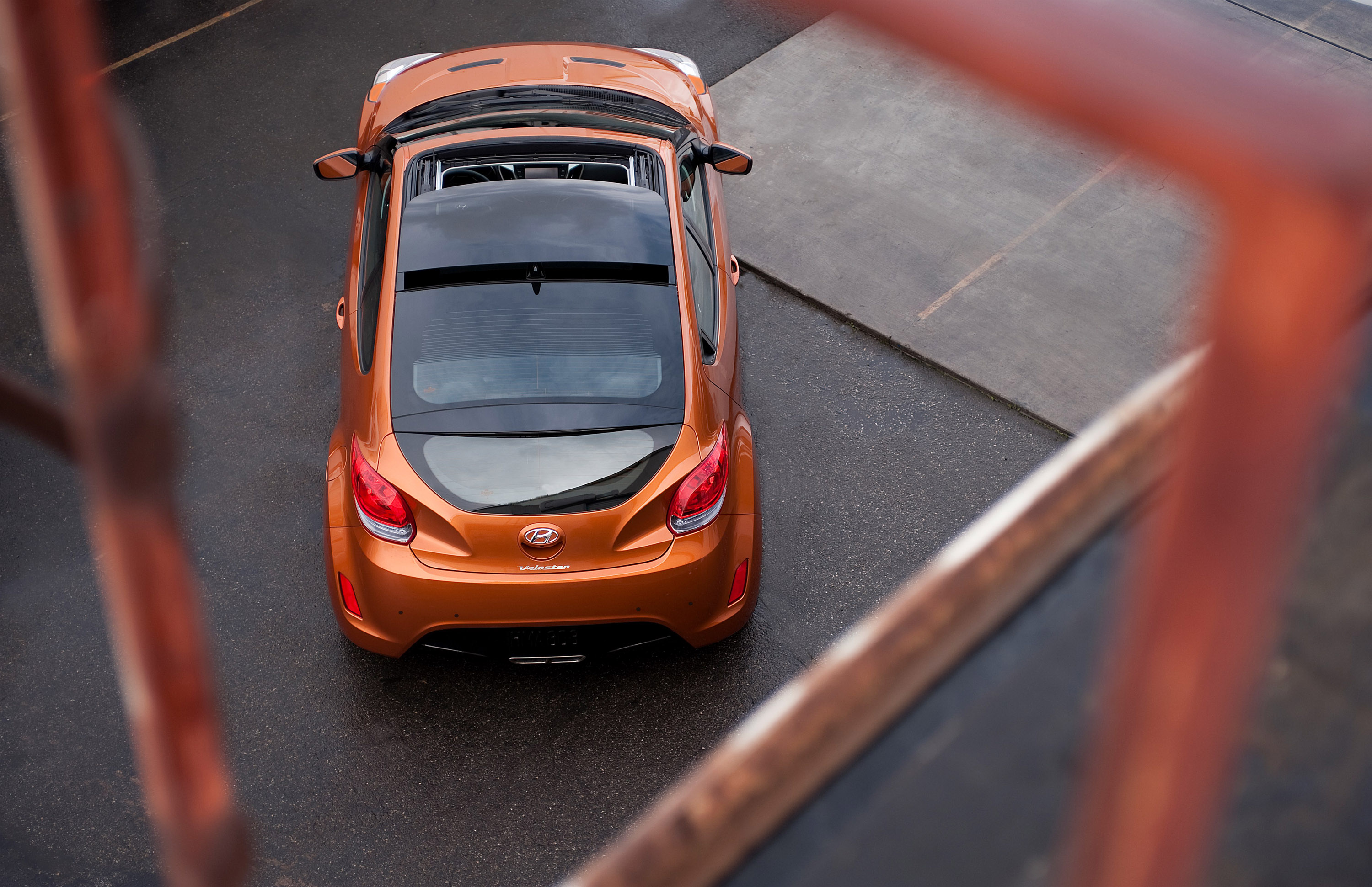 Hyundai Veloster photo #54