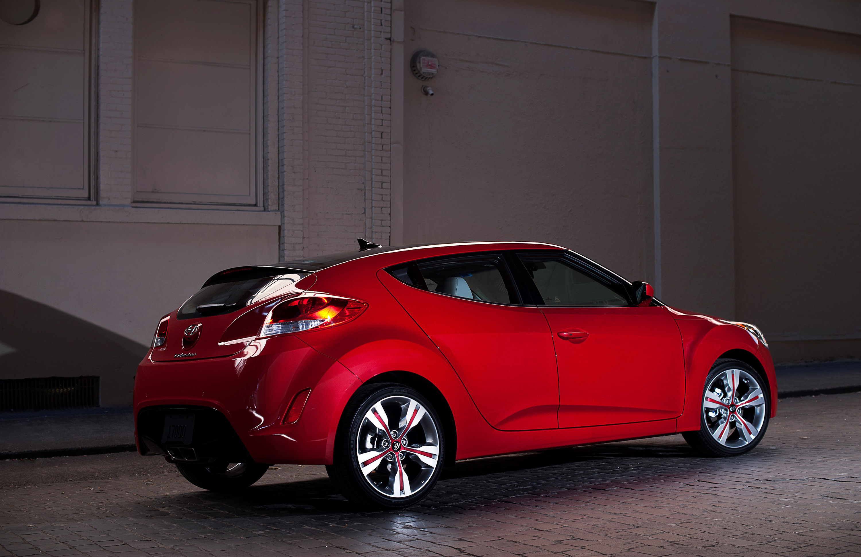 Hyundai Veloster photo #56