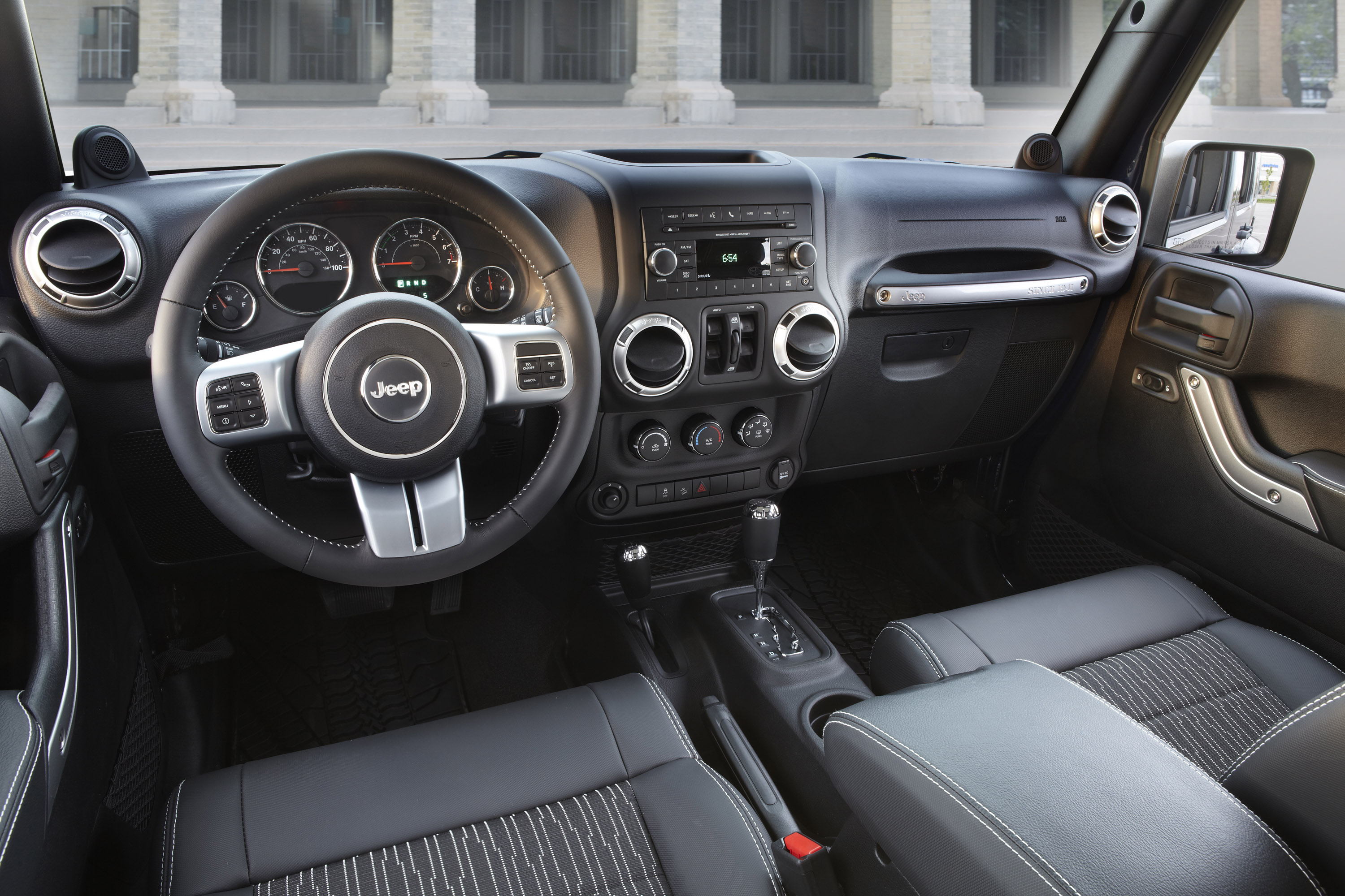 Jeep Wrangler Freedom Edition photo #8