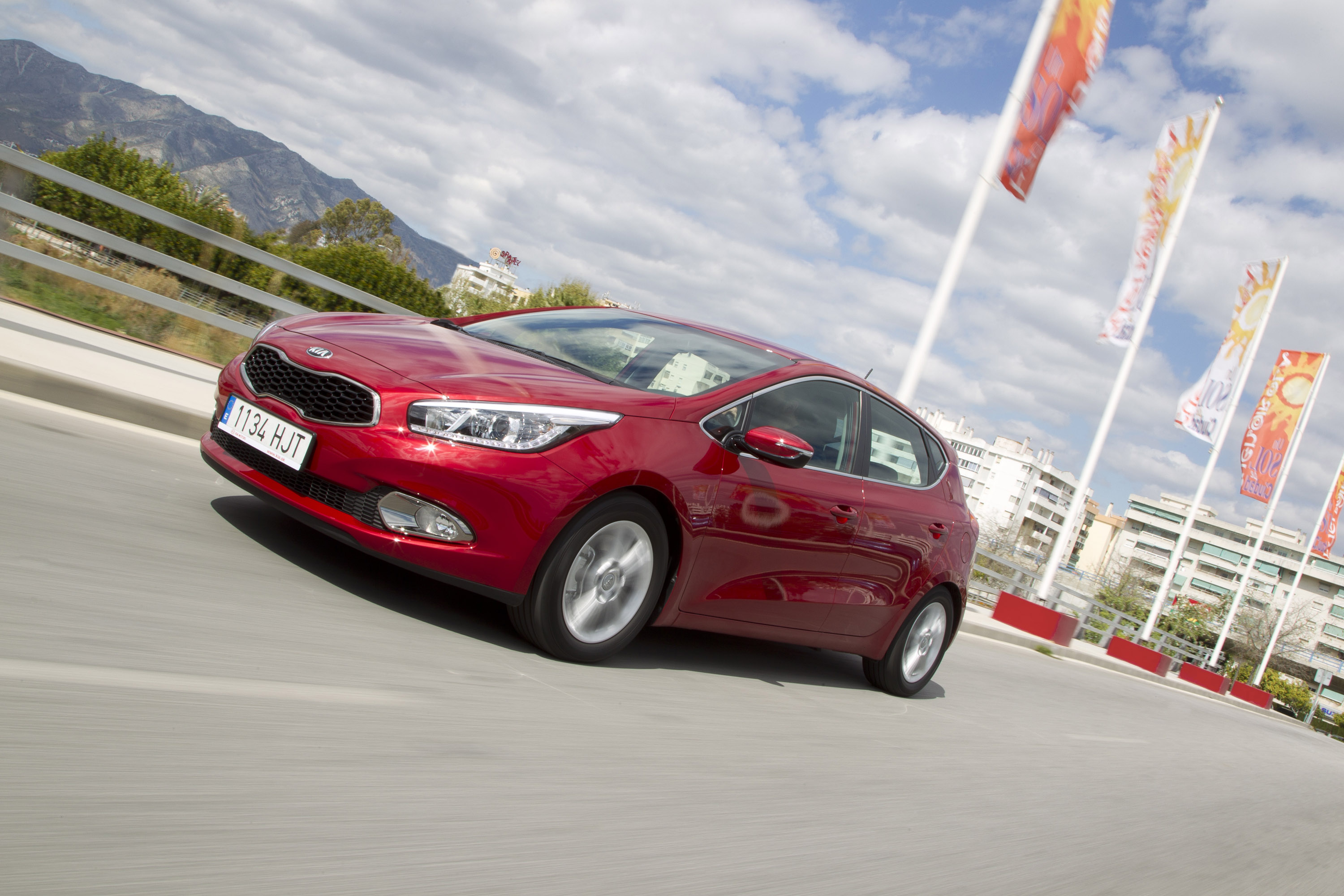 Kia Ceed photo #2