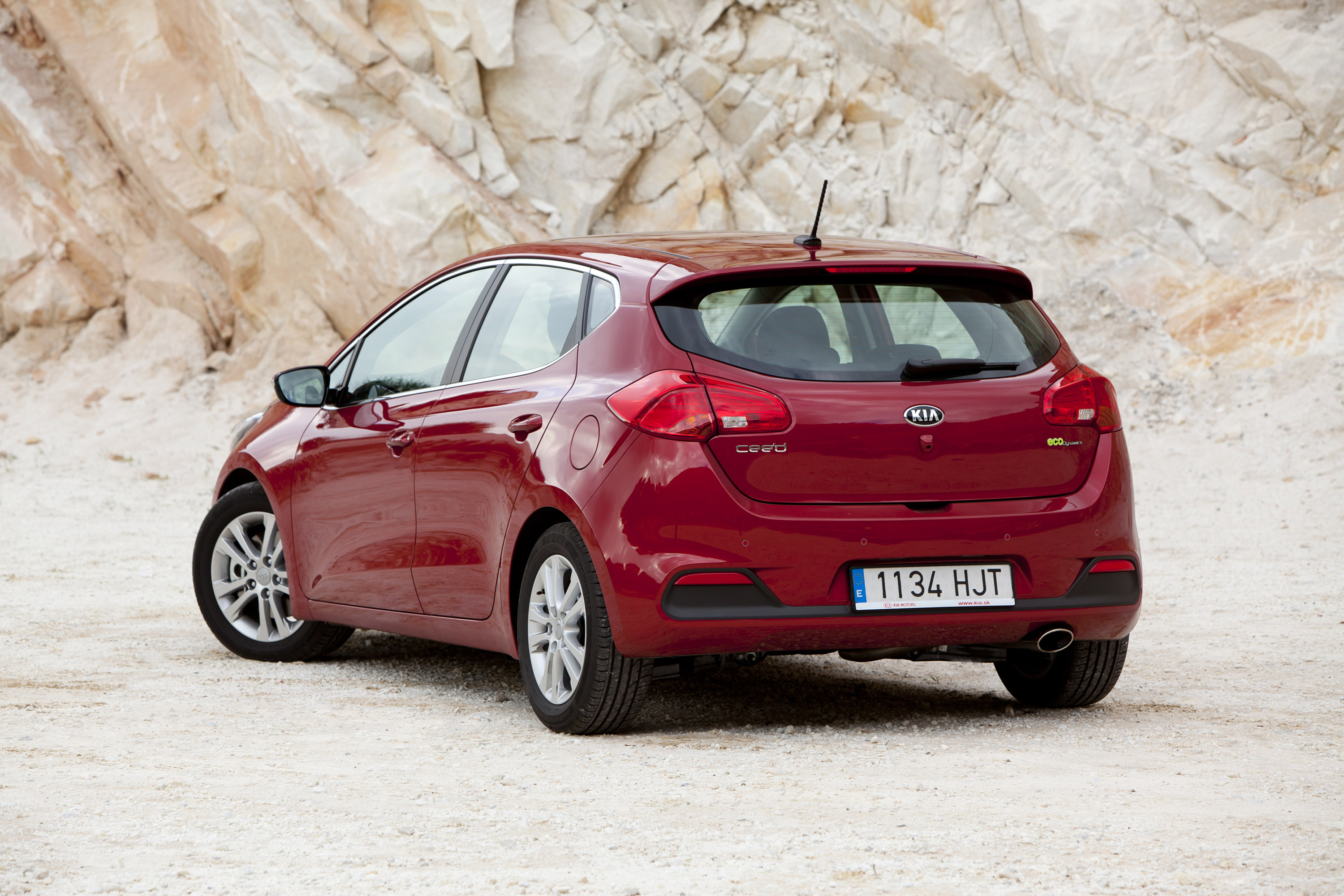Kia Ceed photo #29