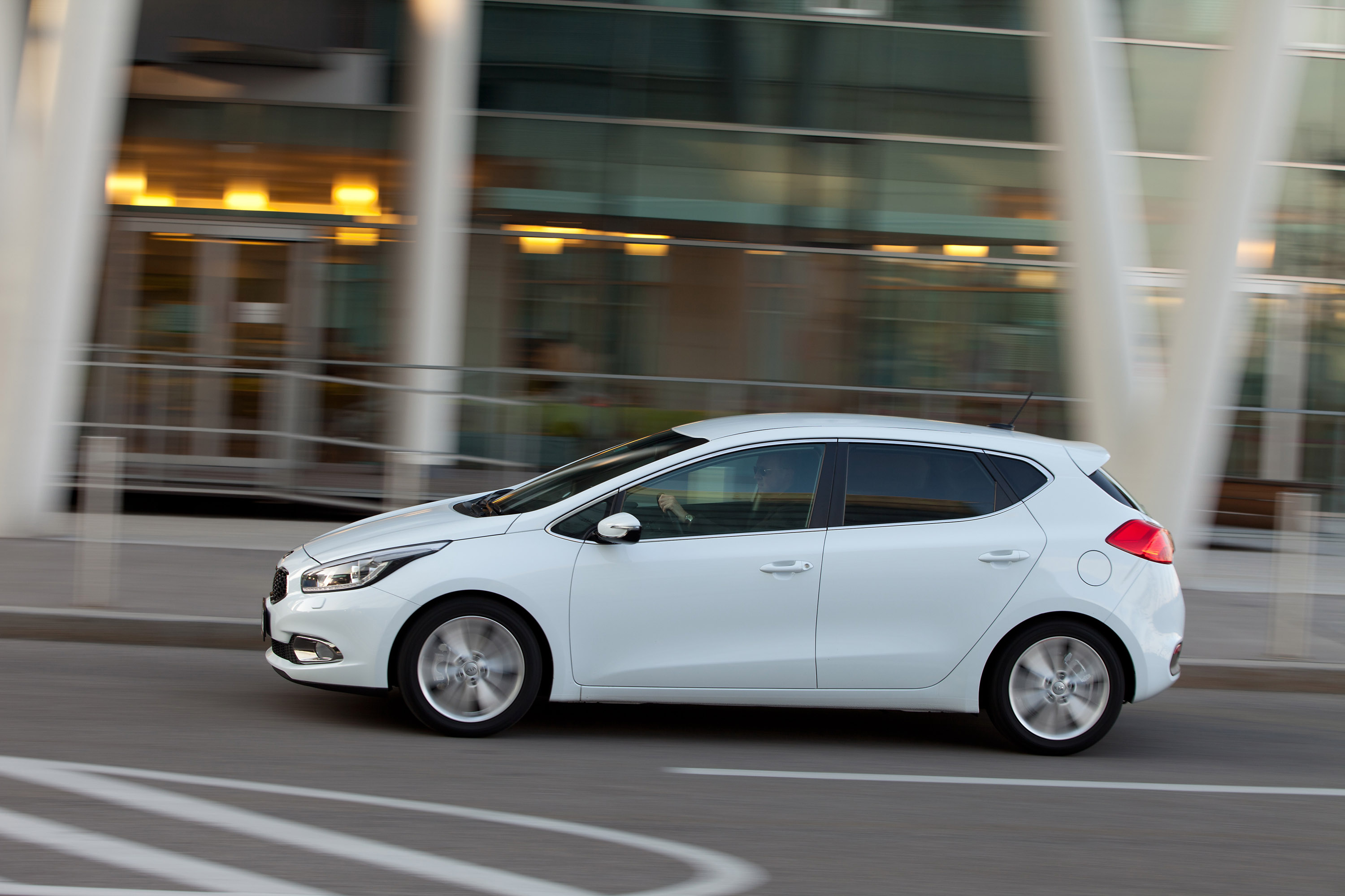 Kia Ceed photo #48